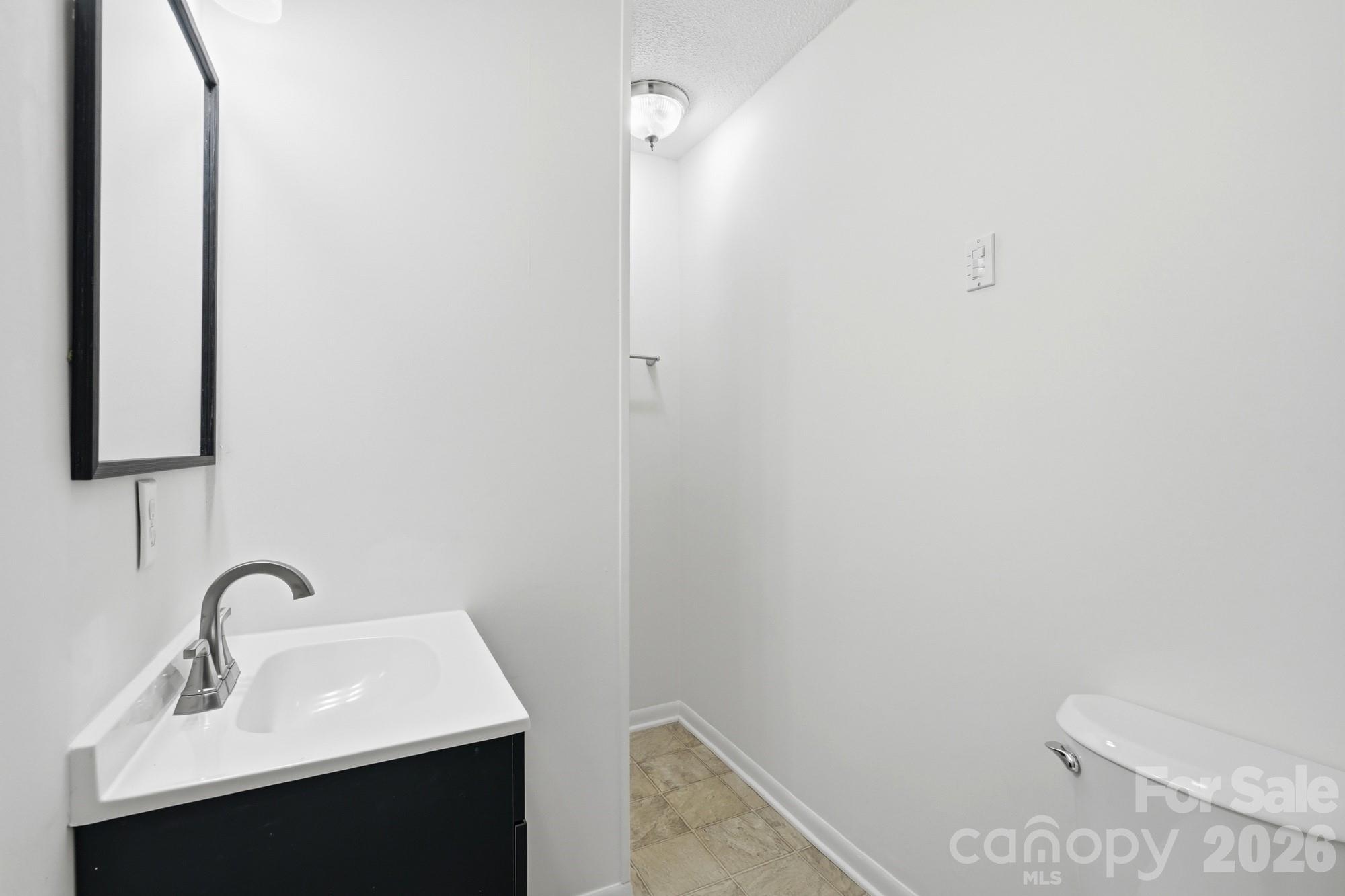 897 Community Lane — Lancaster