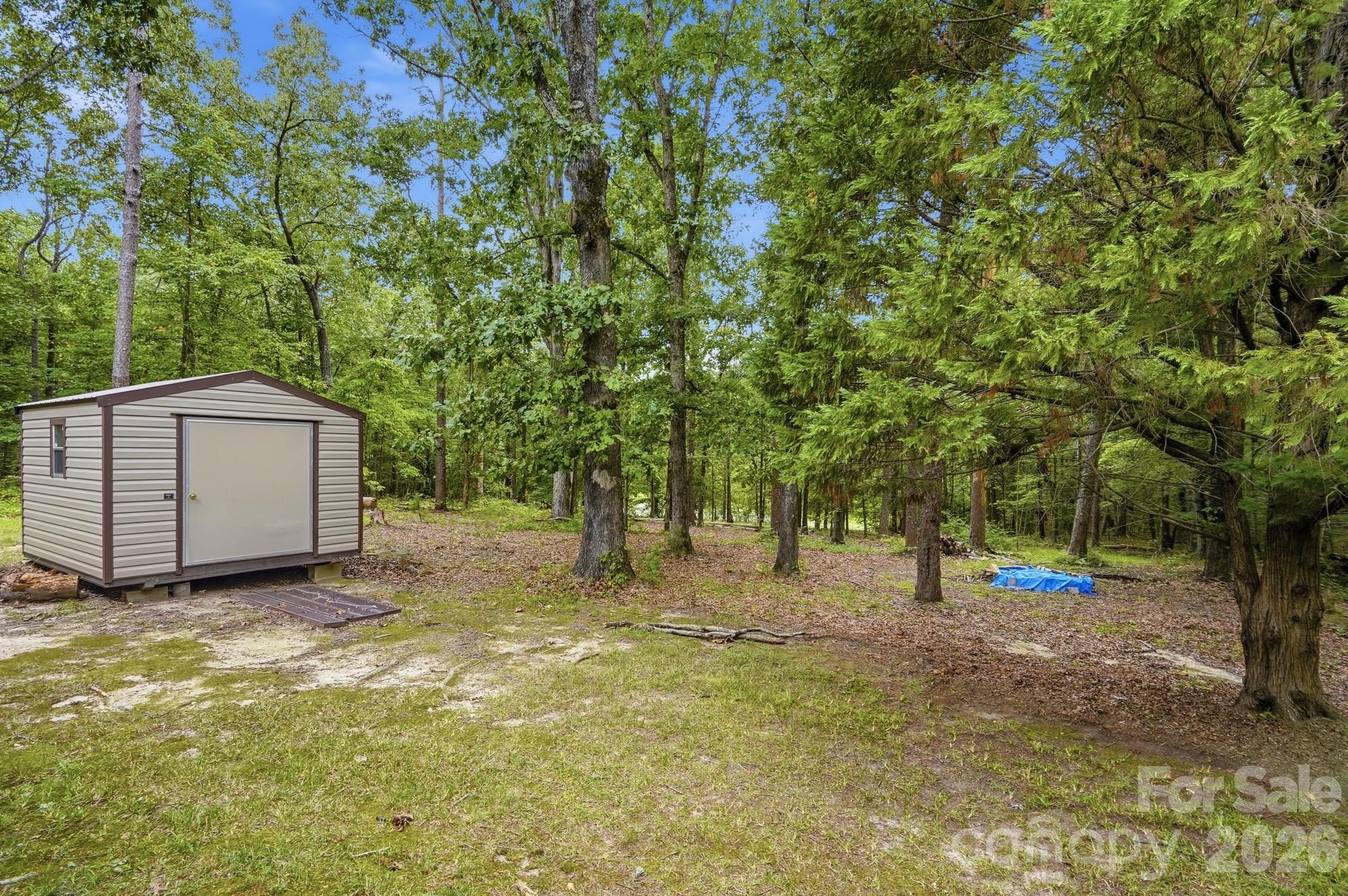 897 Community Lane — Lancaster