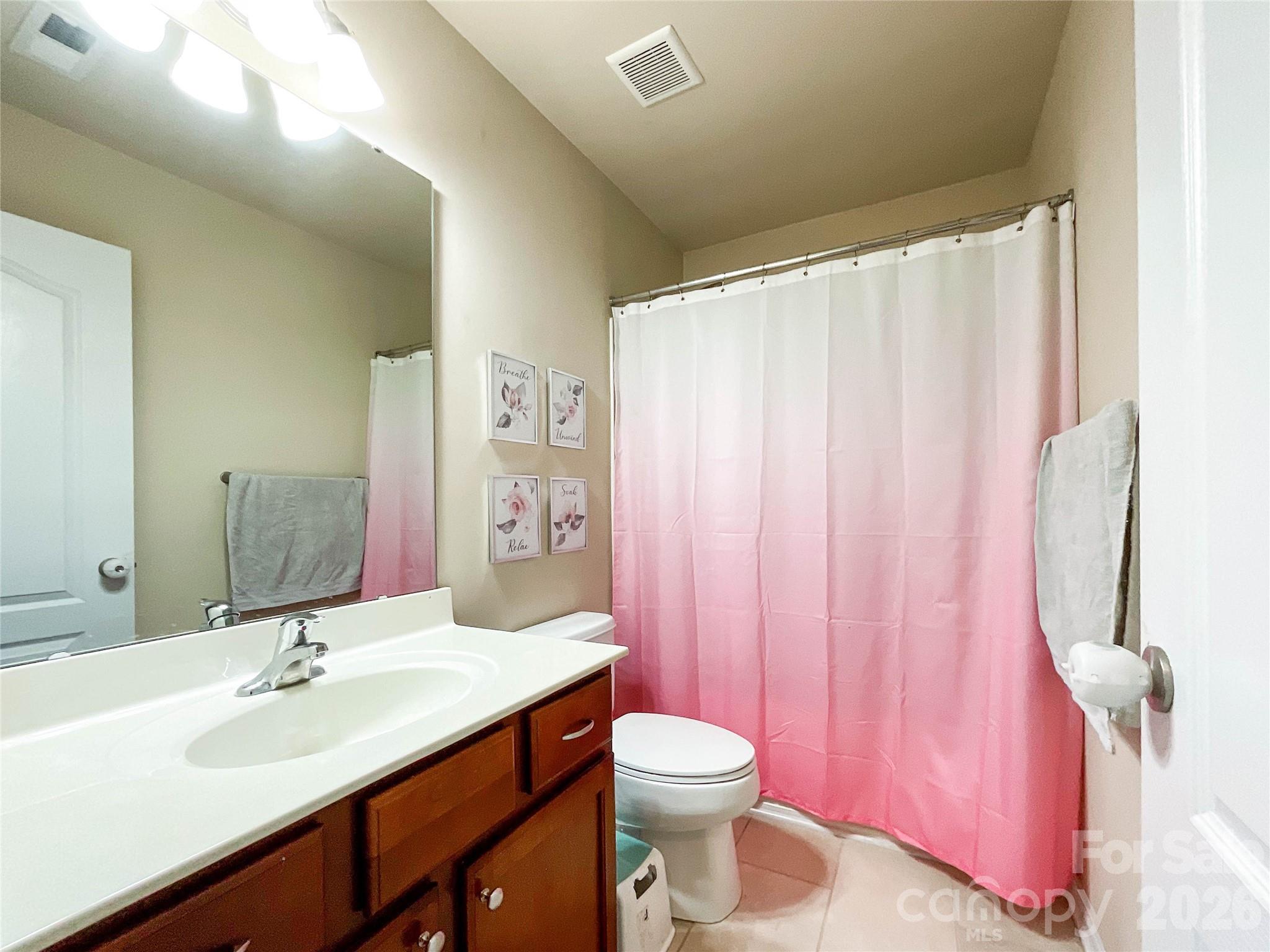1033 Mountain Laurel Court — Matthews