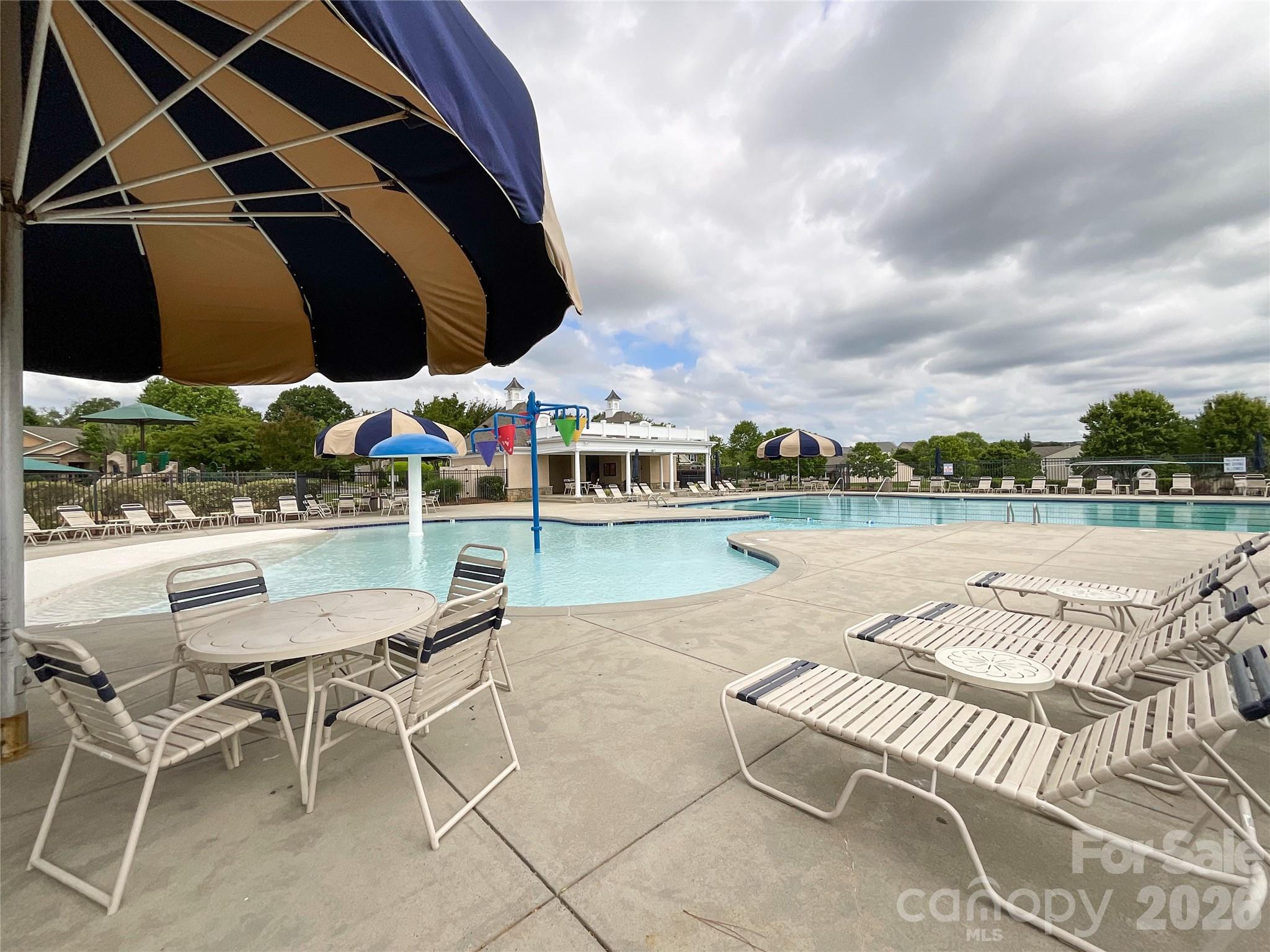 1033 Mountain Laurel Court — Matthews