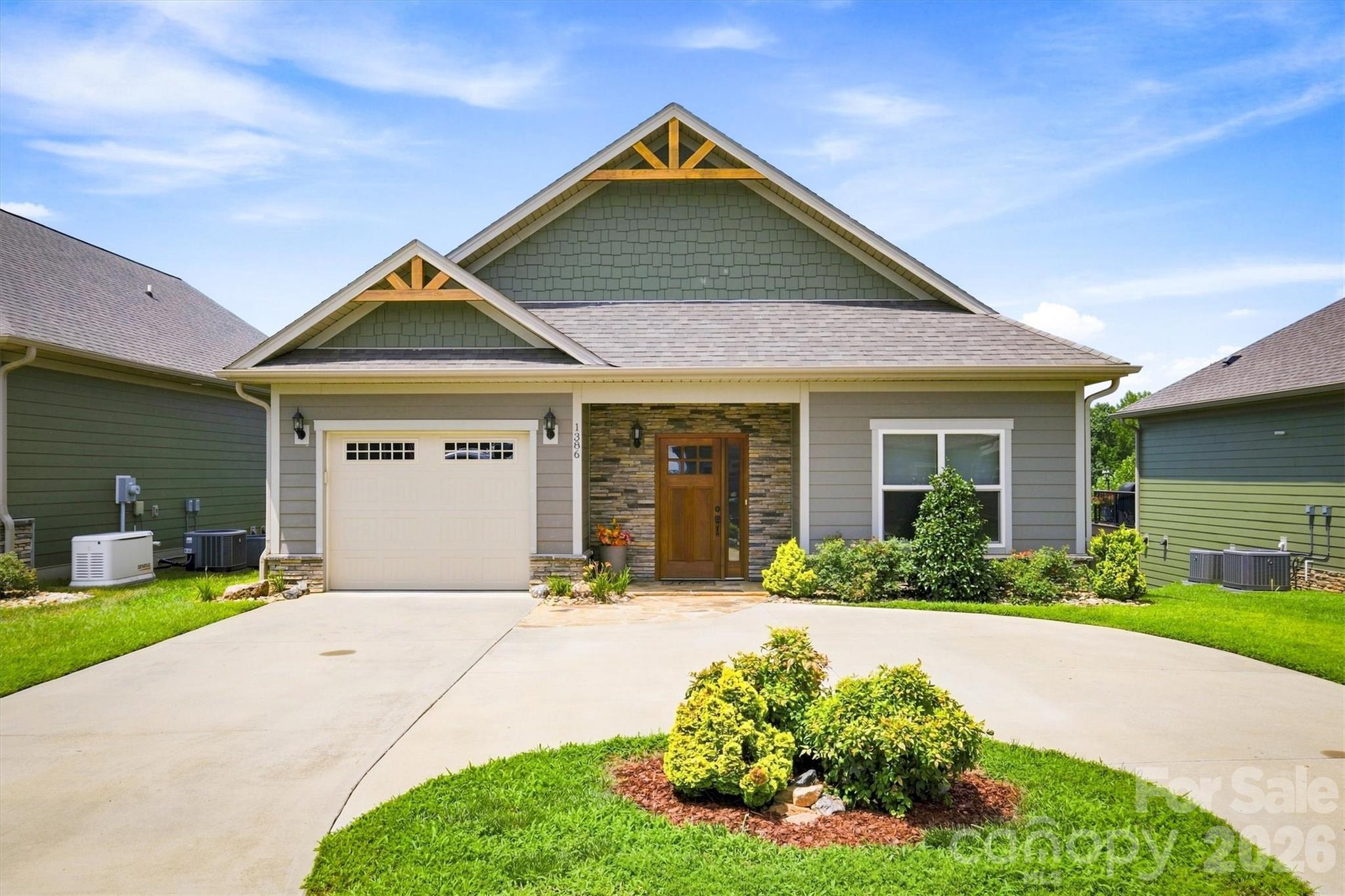 1386 River Club Ridge — Lenoir