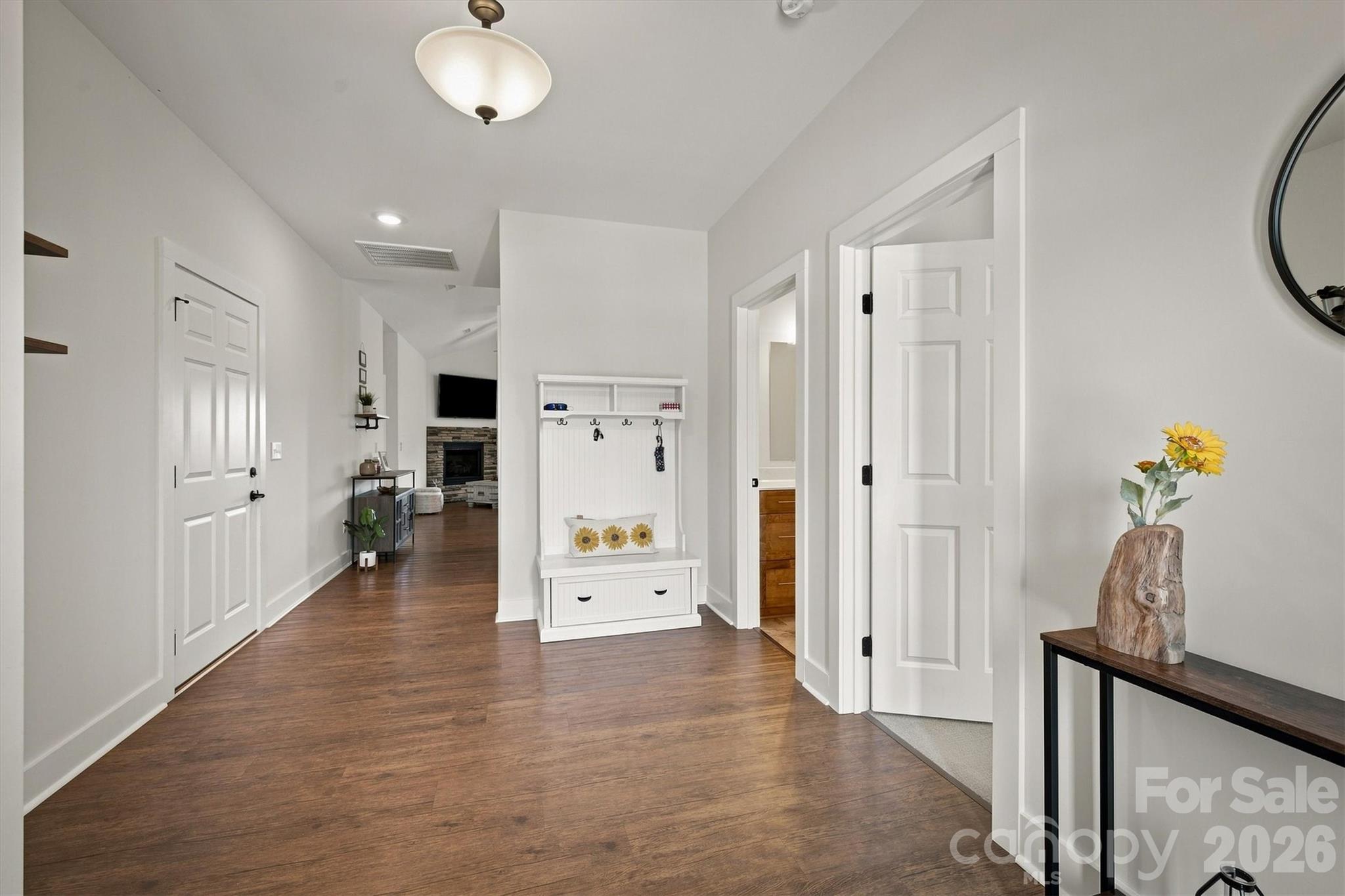 1386 River Club Ridge — Lenoir