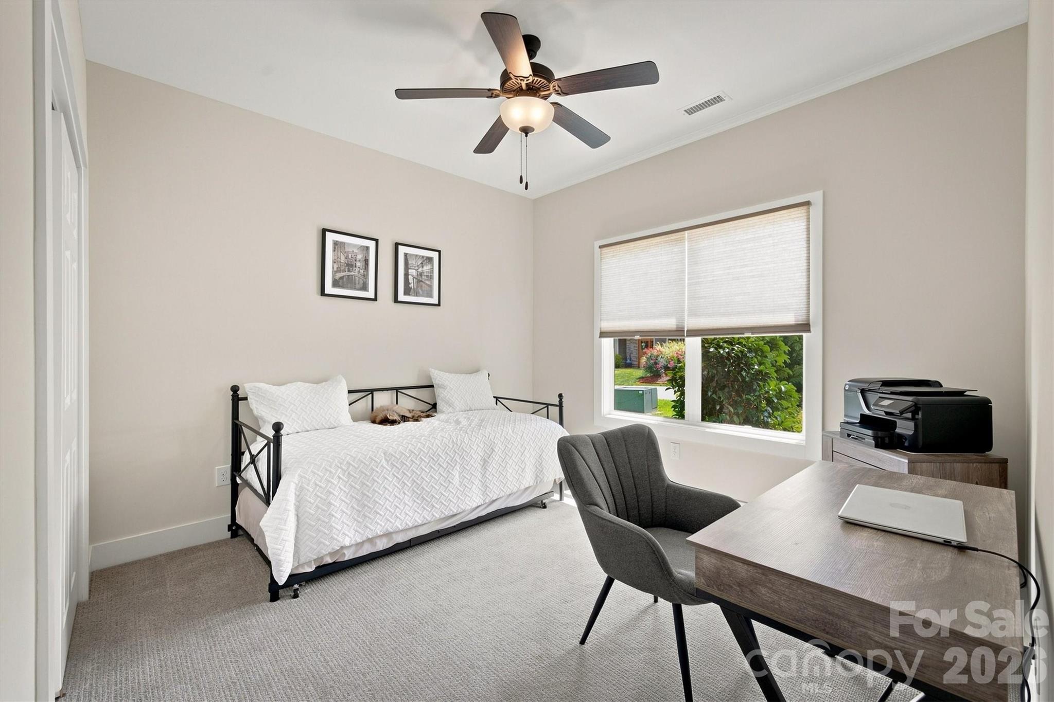 1386 River Club Ridge — Lenoir