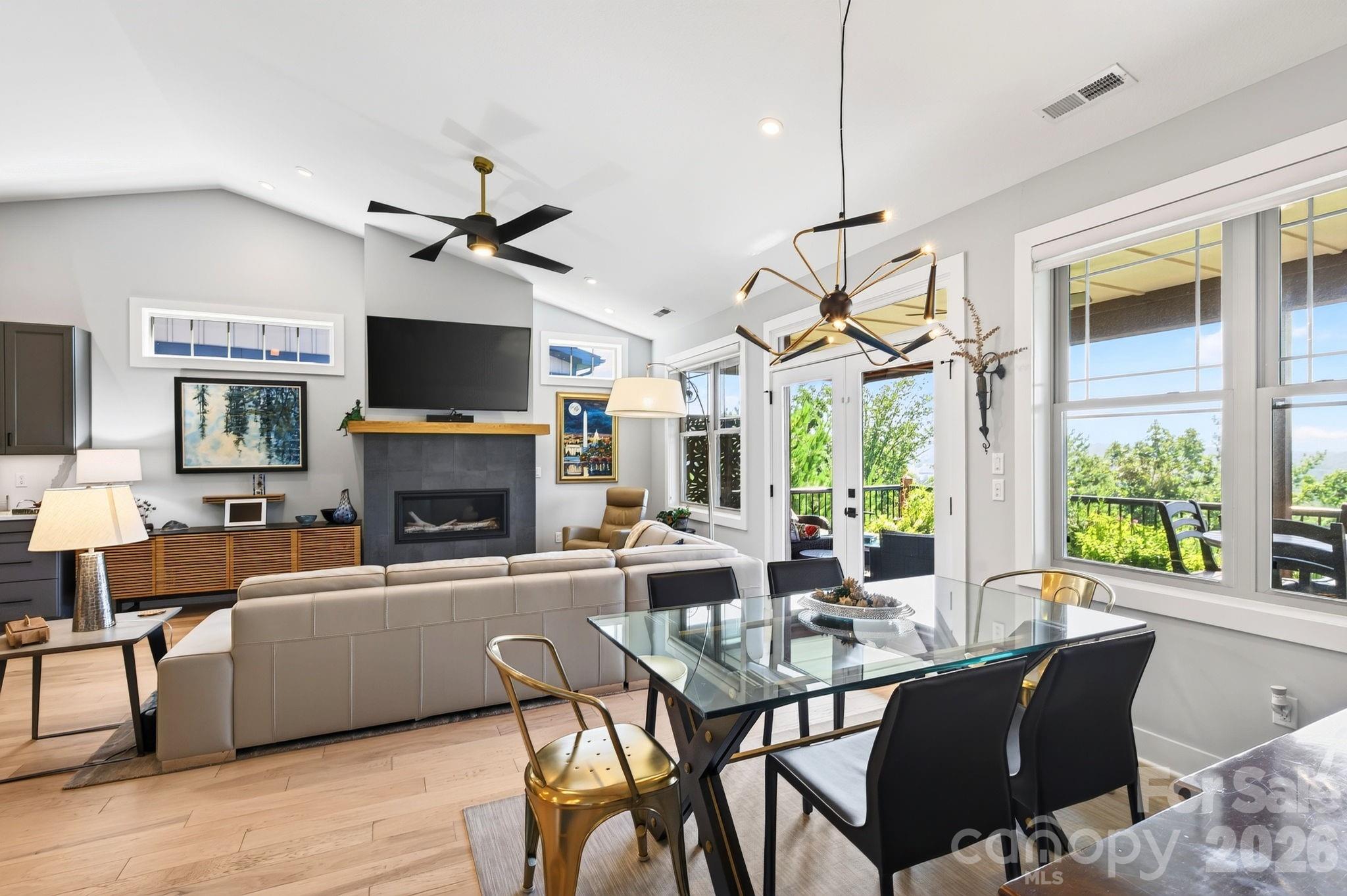 16 Britton Knoll Pass — Arden