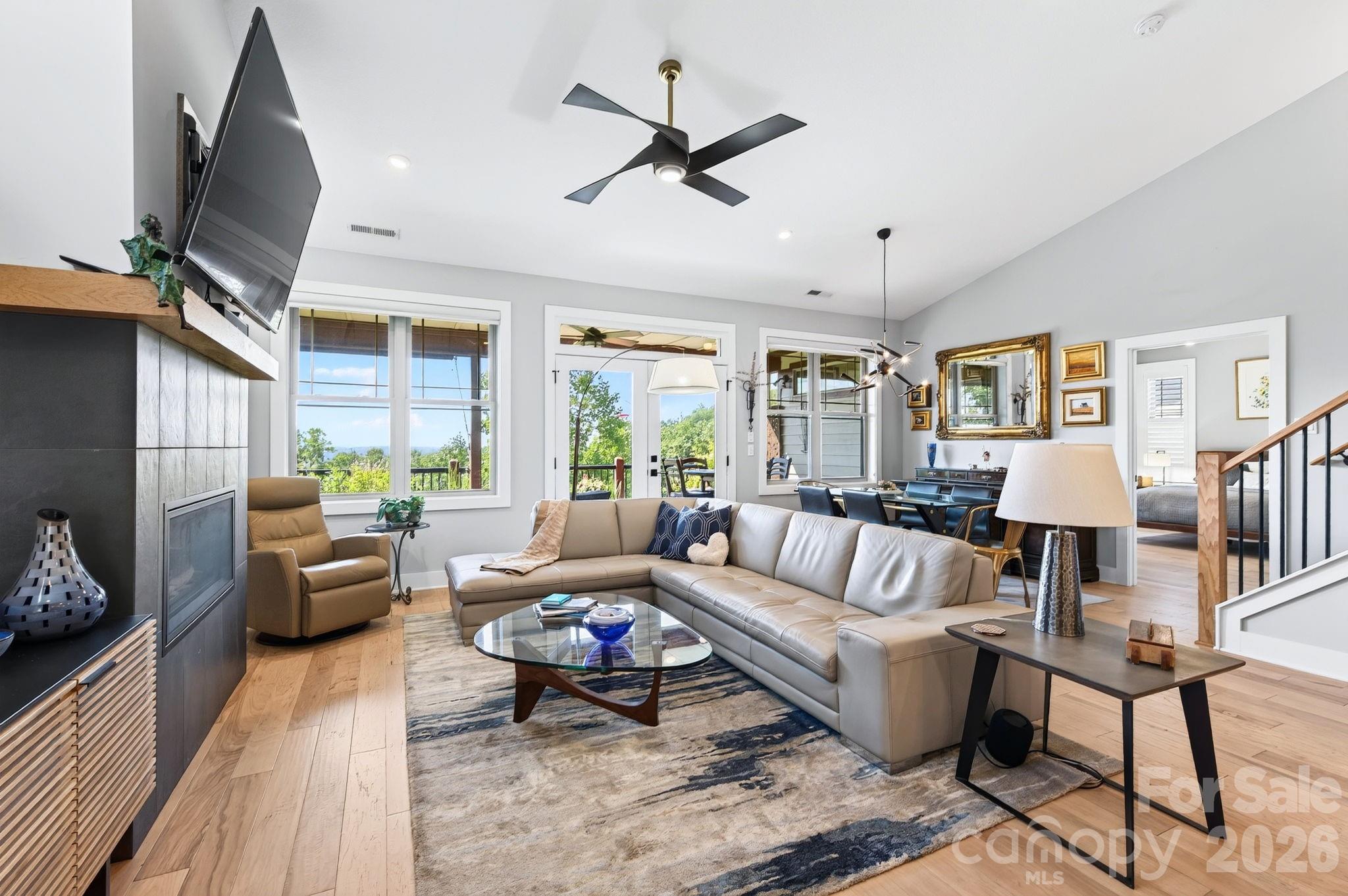 16 Britton Knoll Pass — Arden