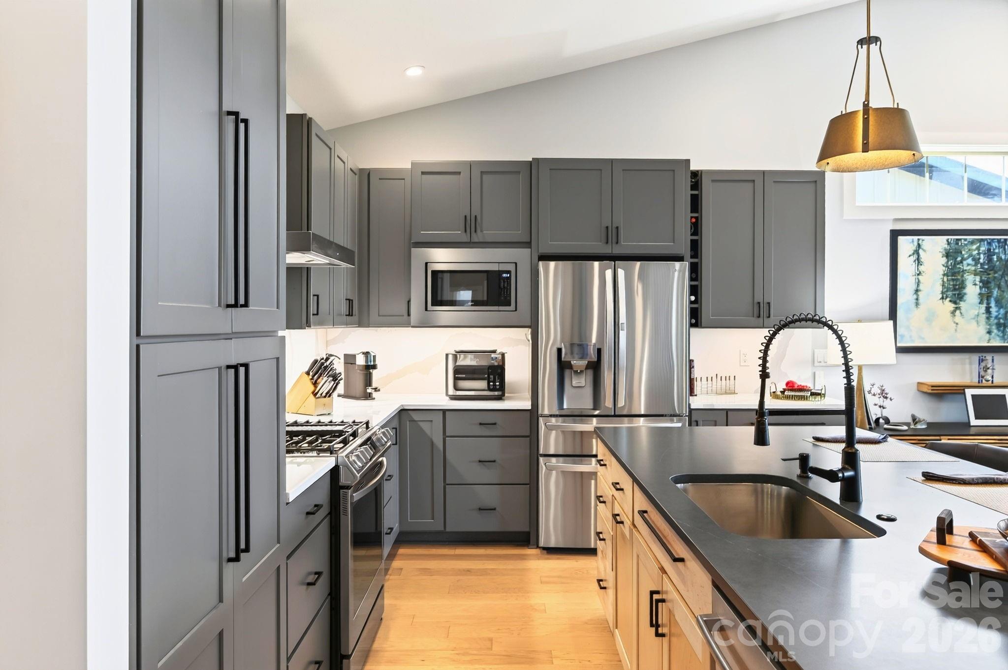 16 Britton Knoll Pass — Arden