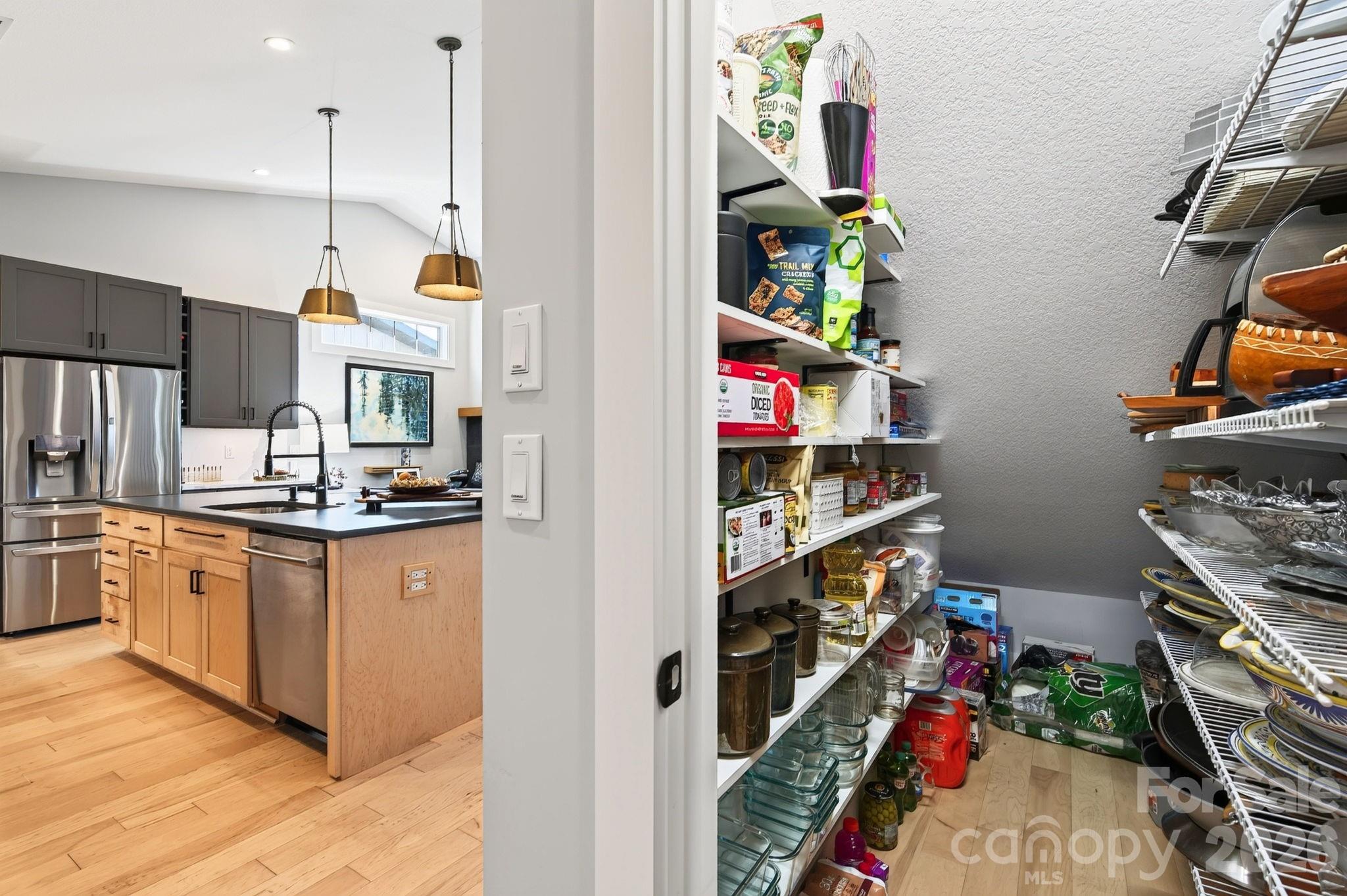 16 Britton Knoll Pass — Arden