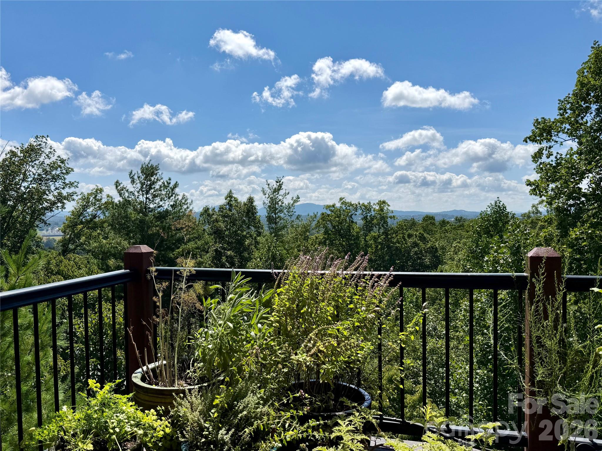 16 Britton Knoll Pass — Arden