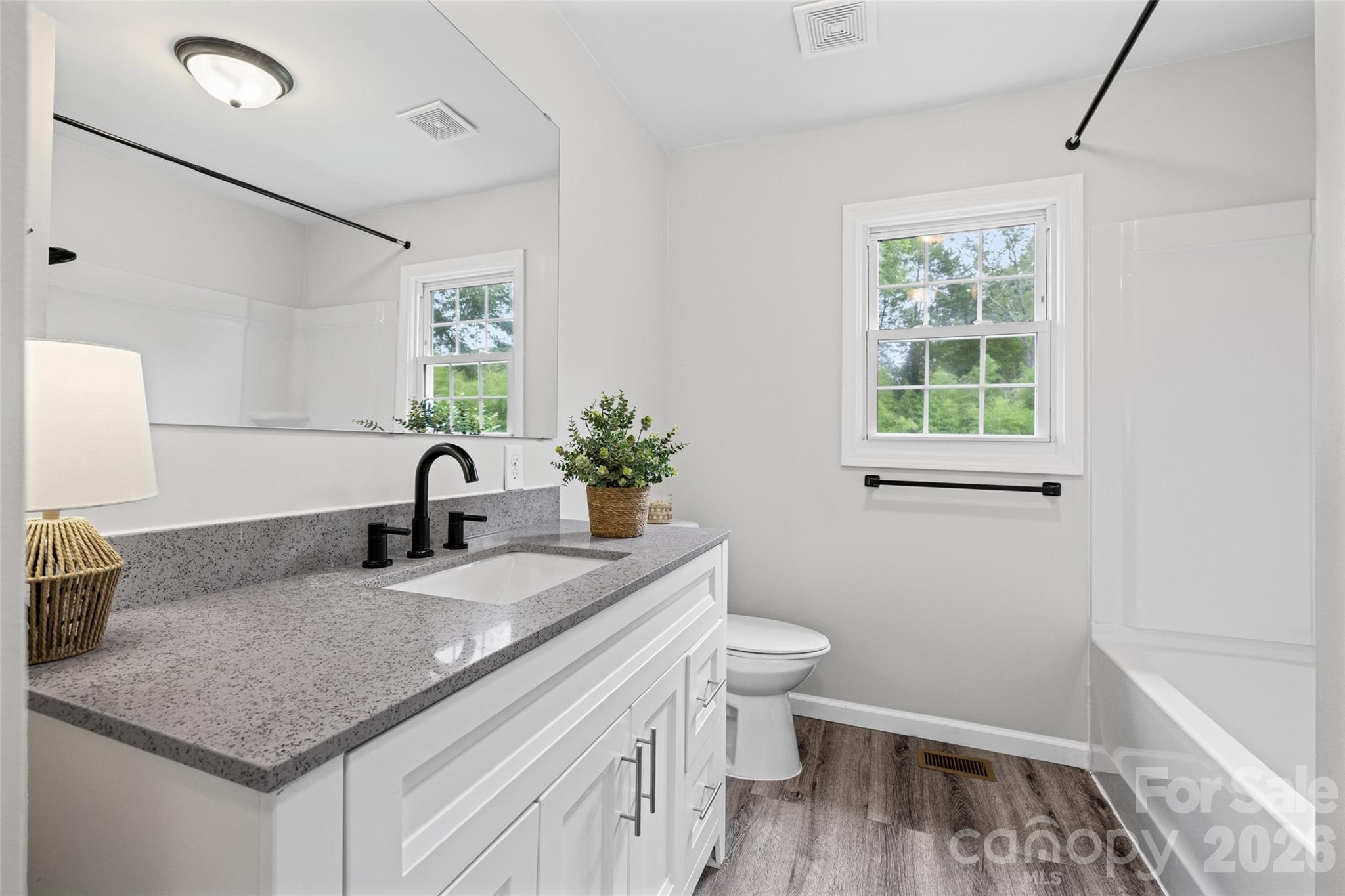 406 Green Street — Lincolnton