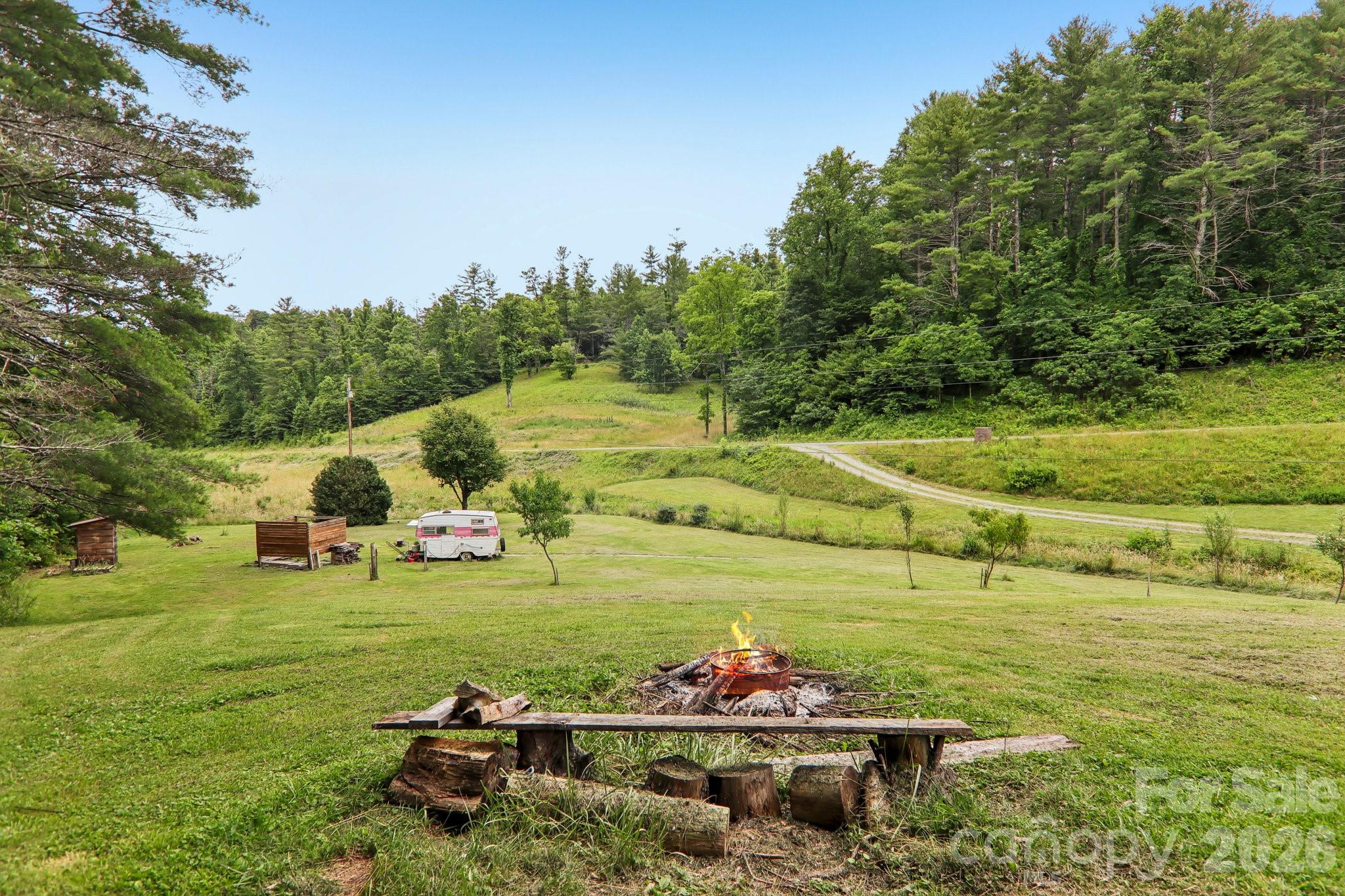 164 Pegg Road — Marshall