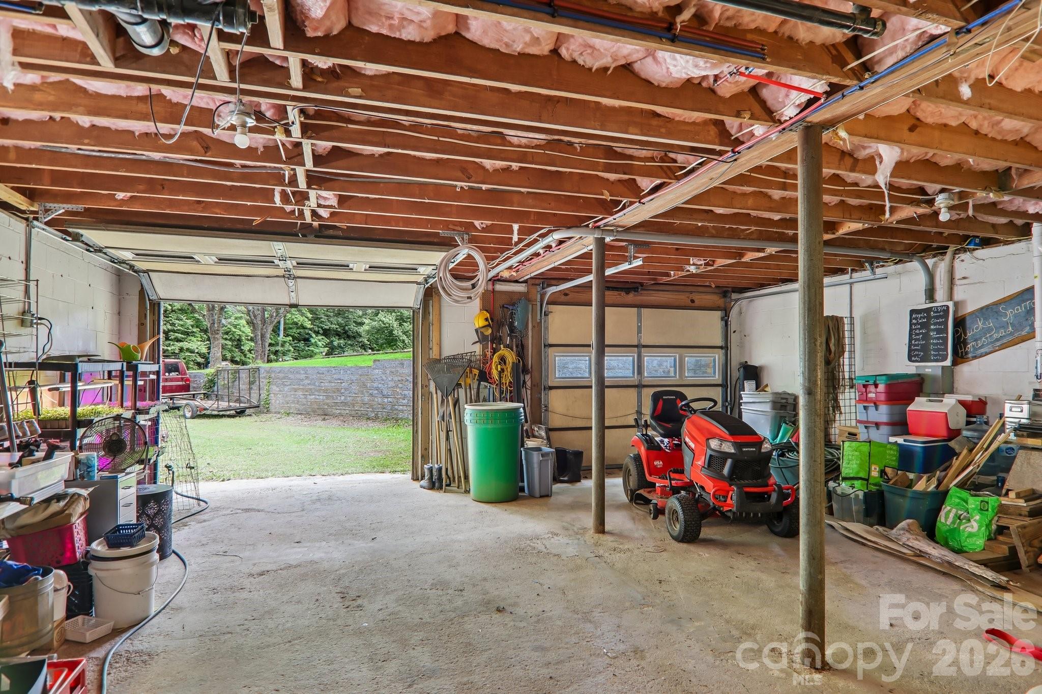 164 Pegg Road — Marshall