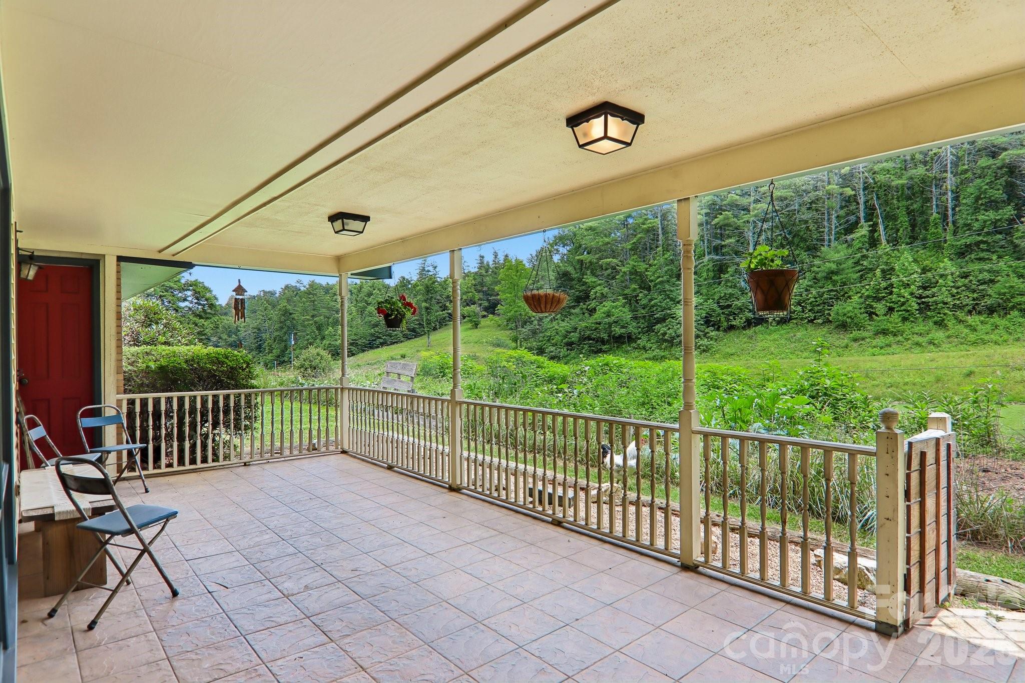 164 Pegg Road — Marshall