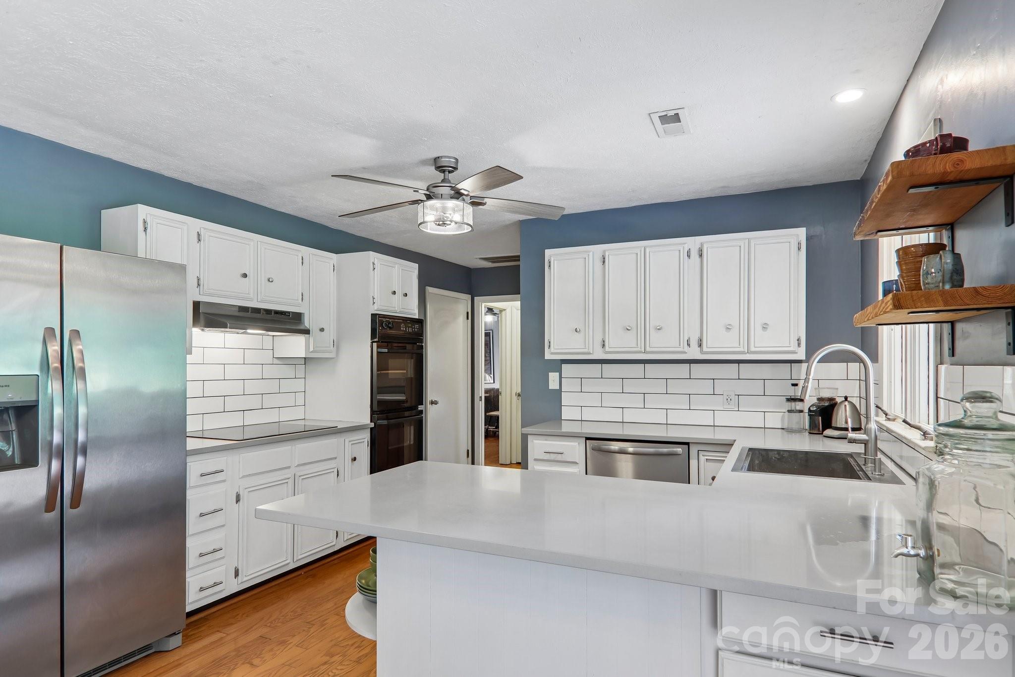 164 Pegg Road — Marshall