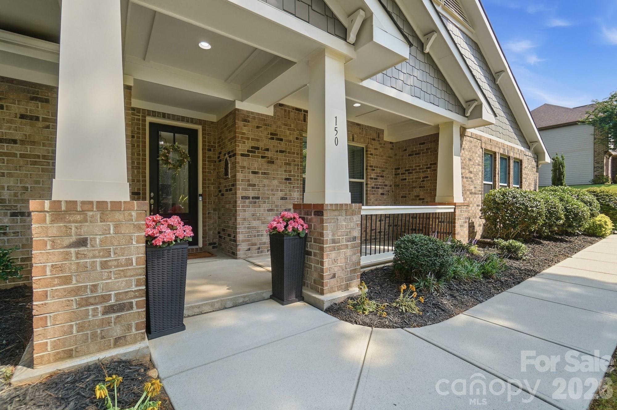 150 Belfry Loop — Mooresville