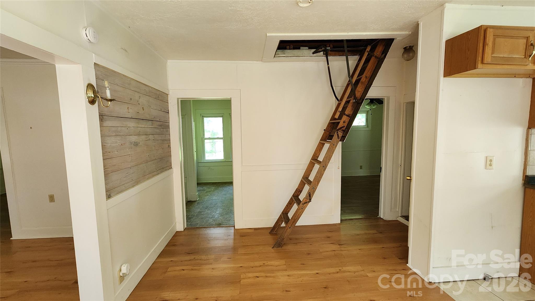 844 Connahetta Street — Murphy