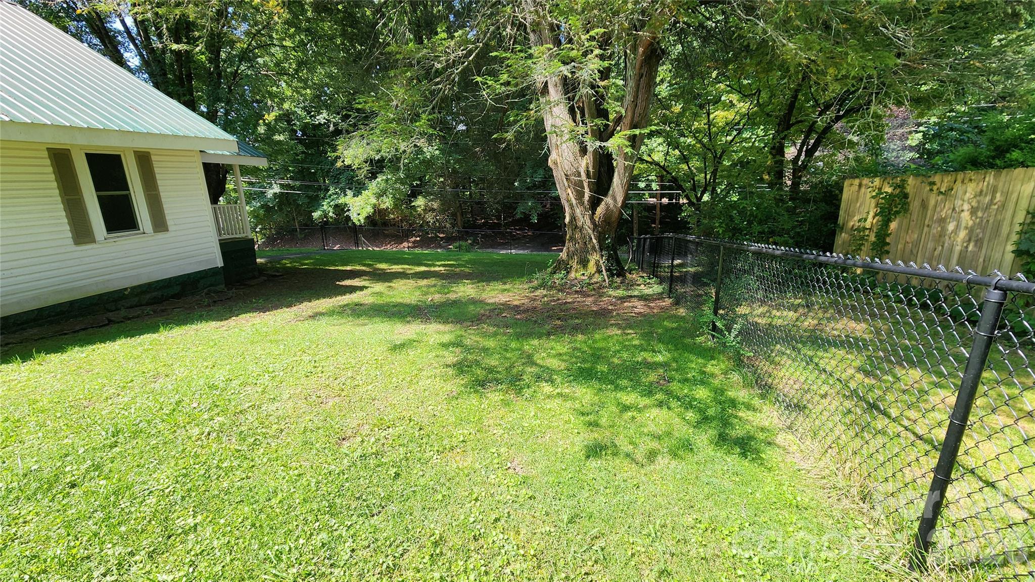 844 Connahetta Street — Murphy