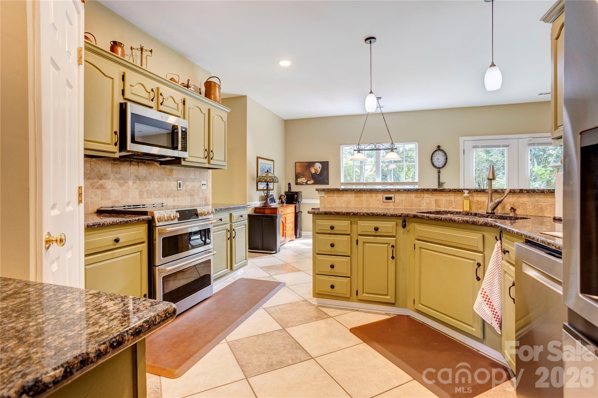 1428 Lockhart Place NW — Concord
