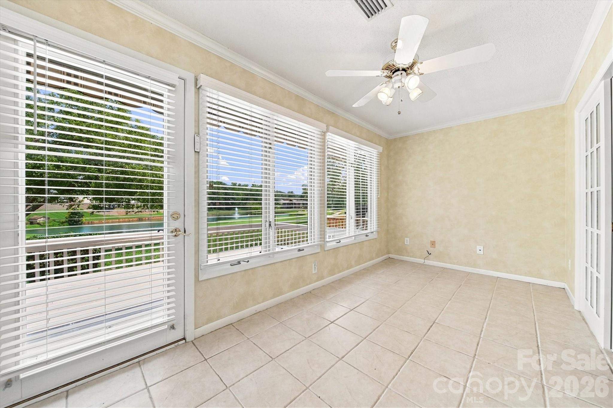 3823 ROCK BRIDGE Drive NE — Conover