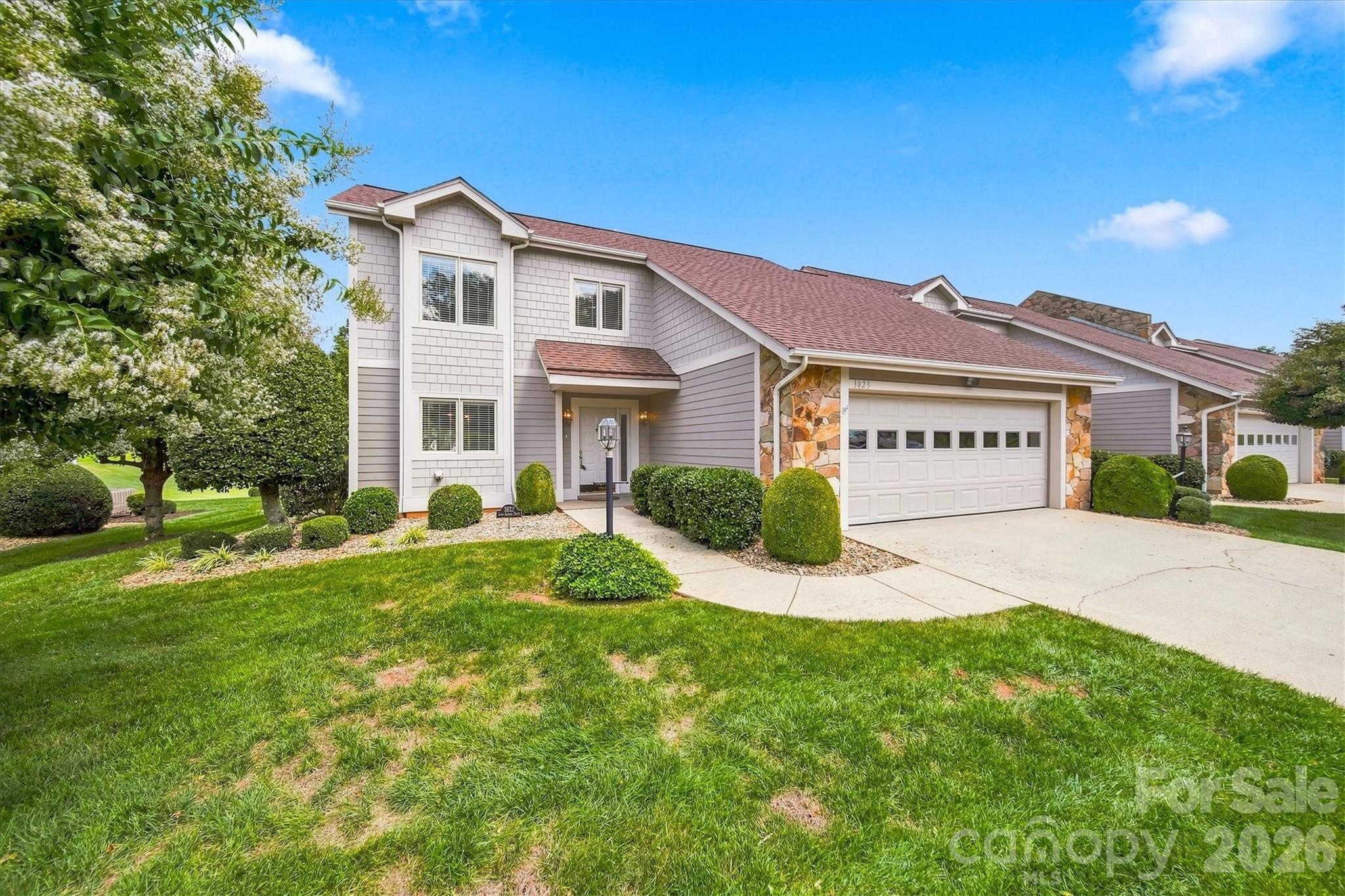 3823 ROCK BRIDGE Drive NE — Conover