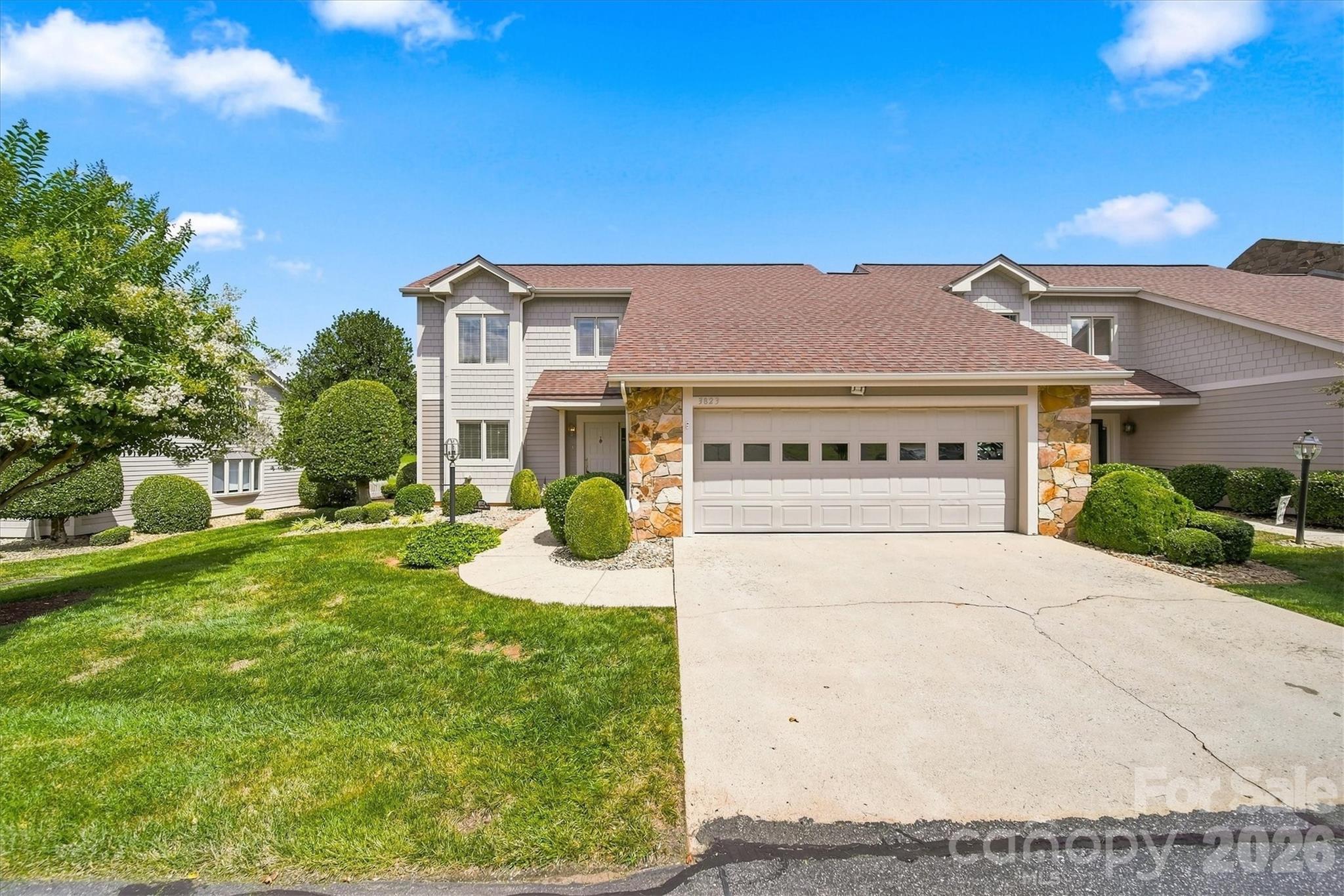 3823 ROCK BRIDGE Drive NE — Conover