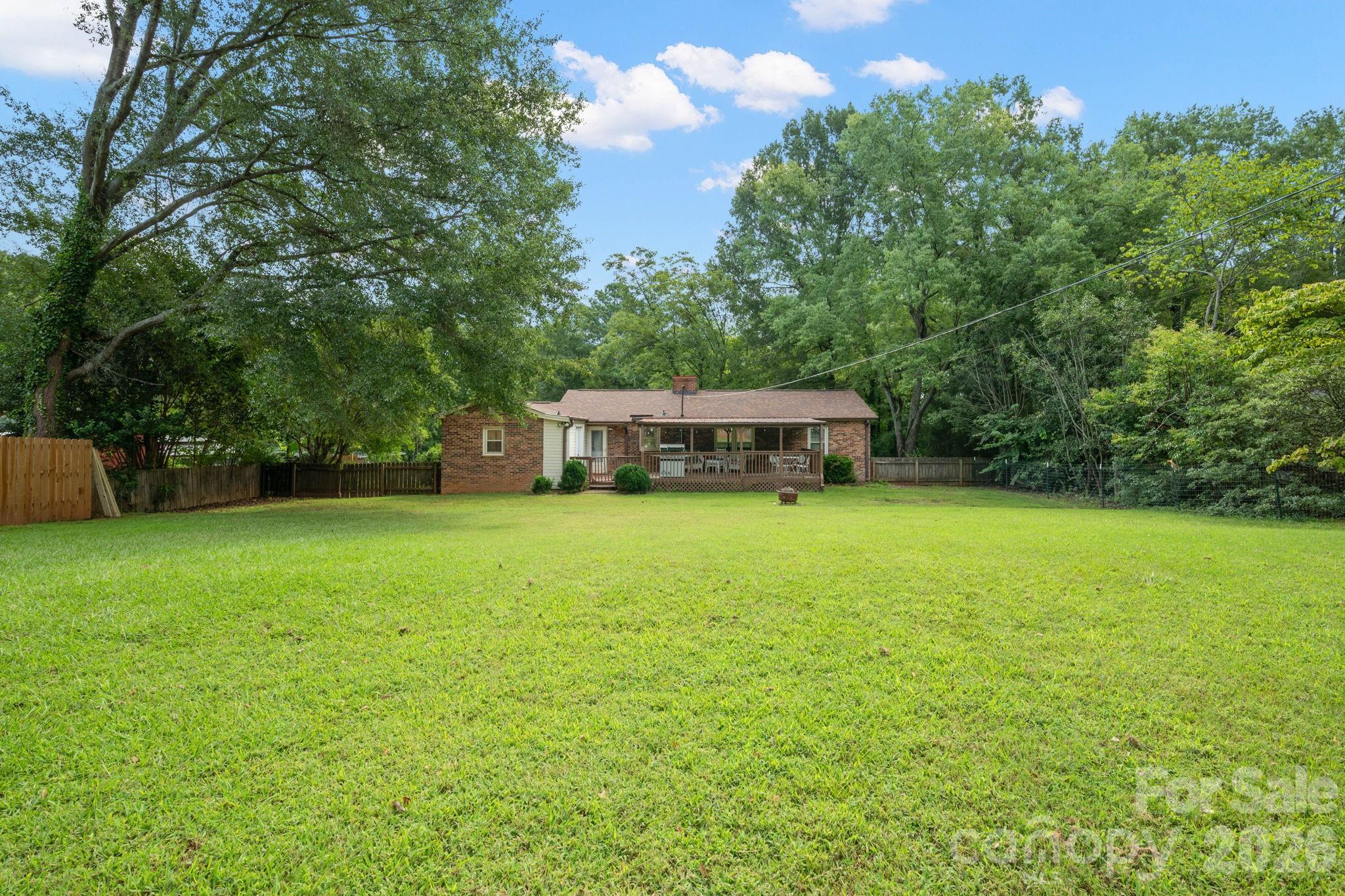815 Katherine Avenue — Kings Mountain