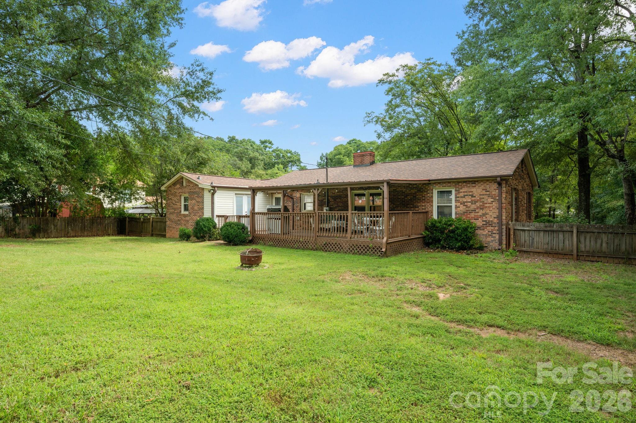 815 Katherine Avenue — Kings Mountain