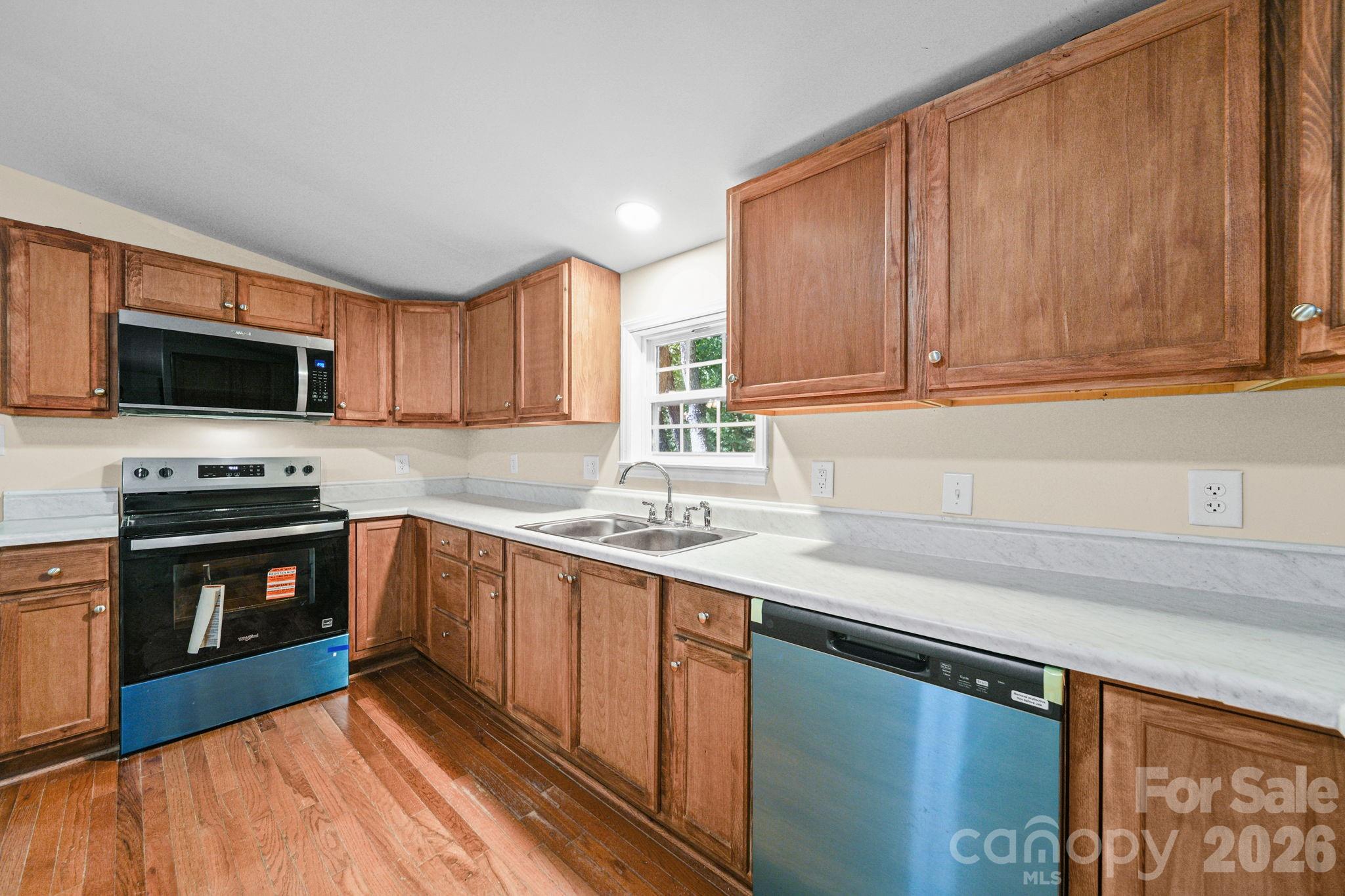 126 Pisgah Church Road — Statesville