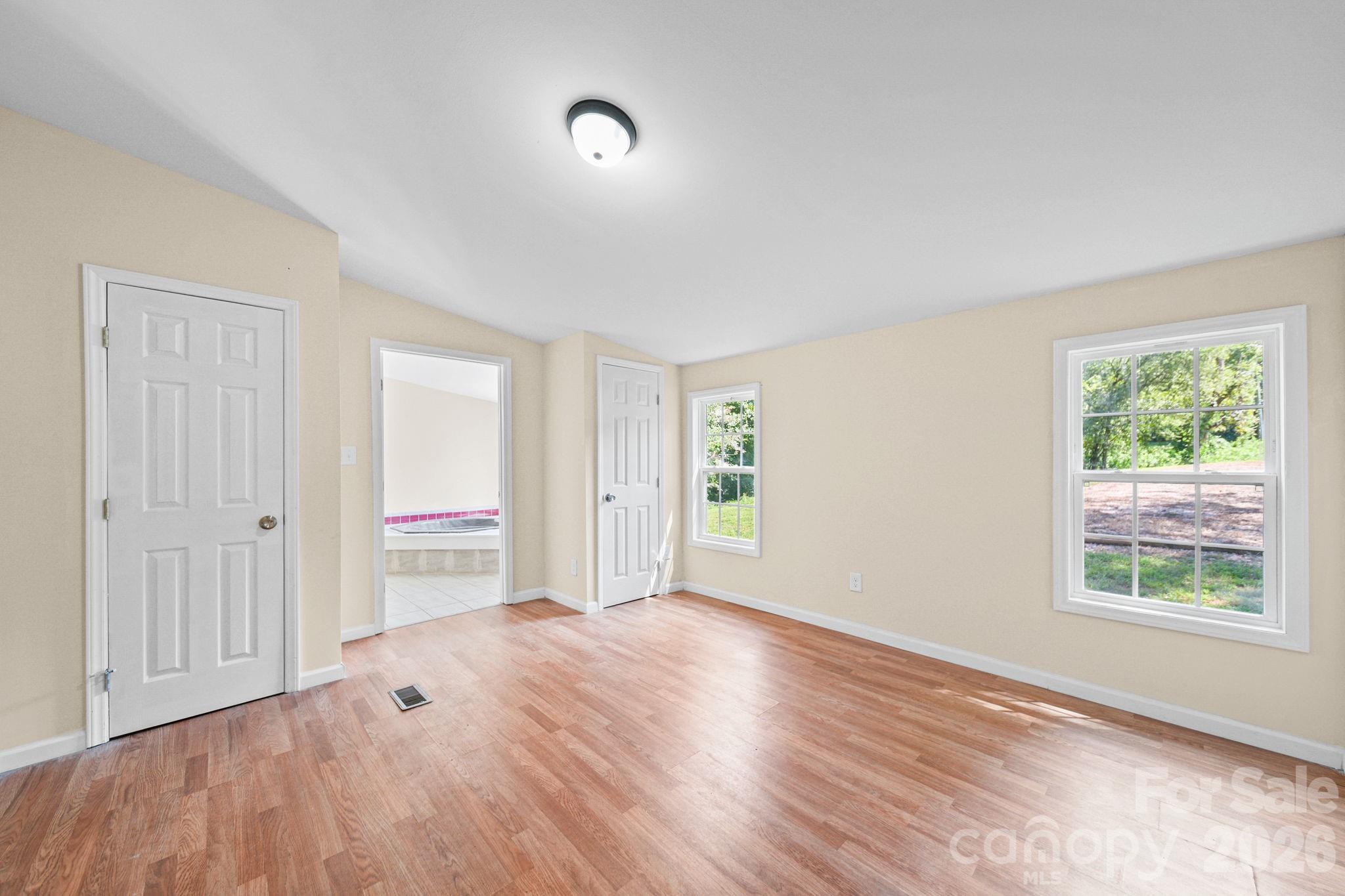 126 Pisgah Church Road — Statesville