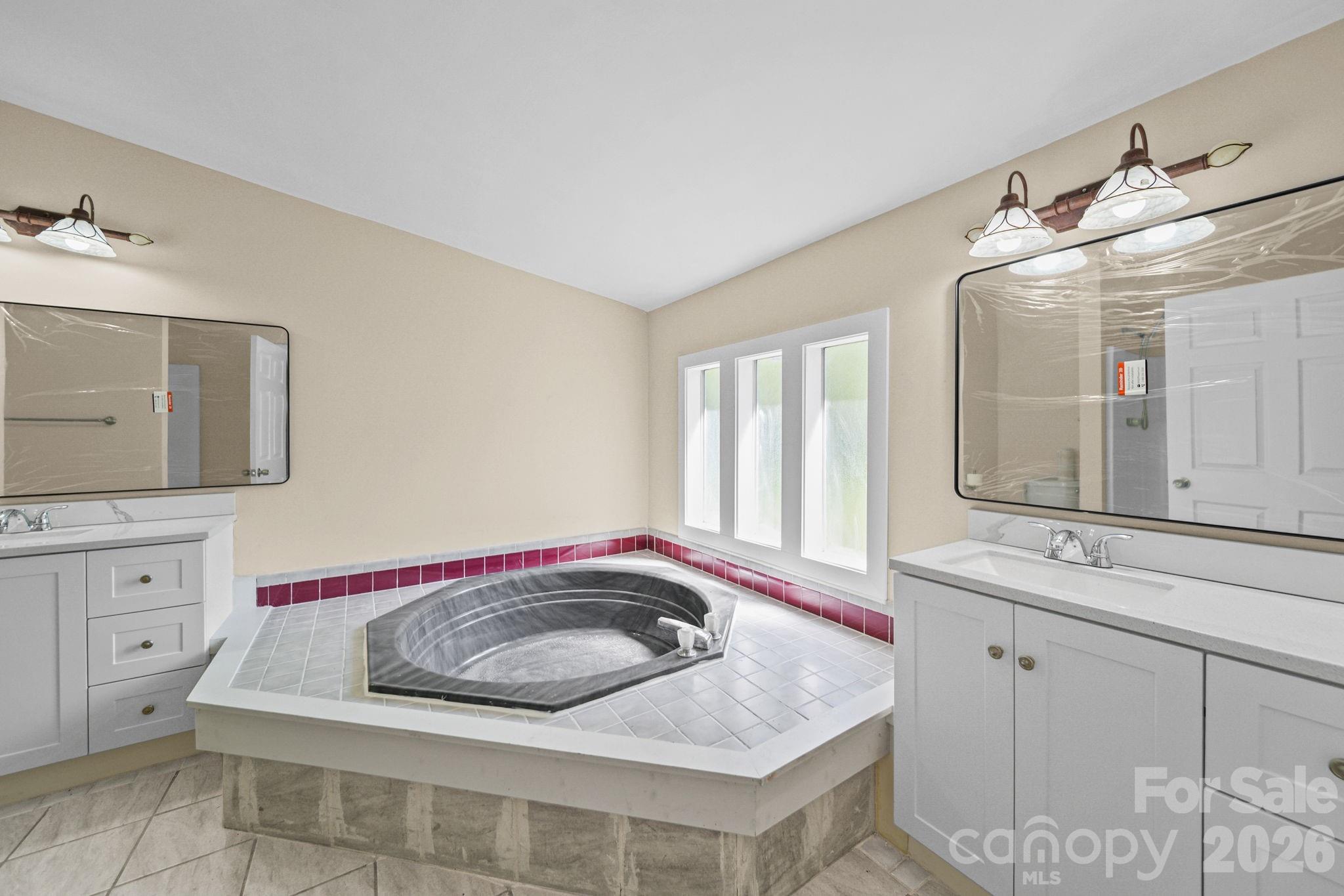 126 Pisgah Church Road — Statesville