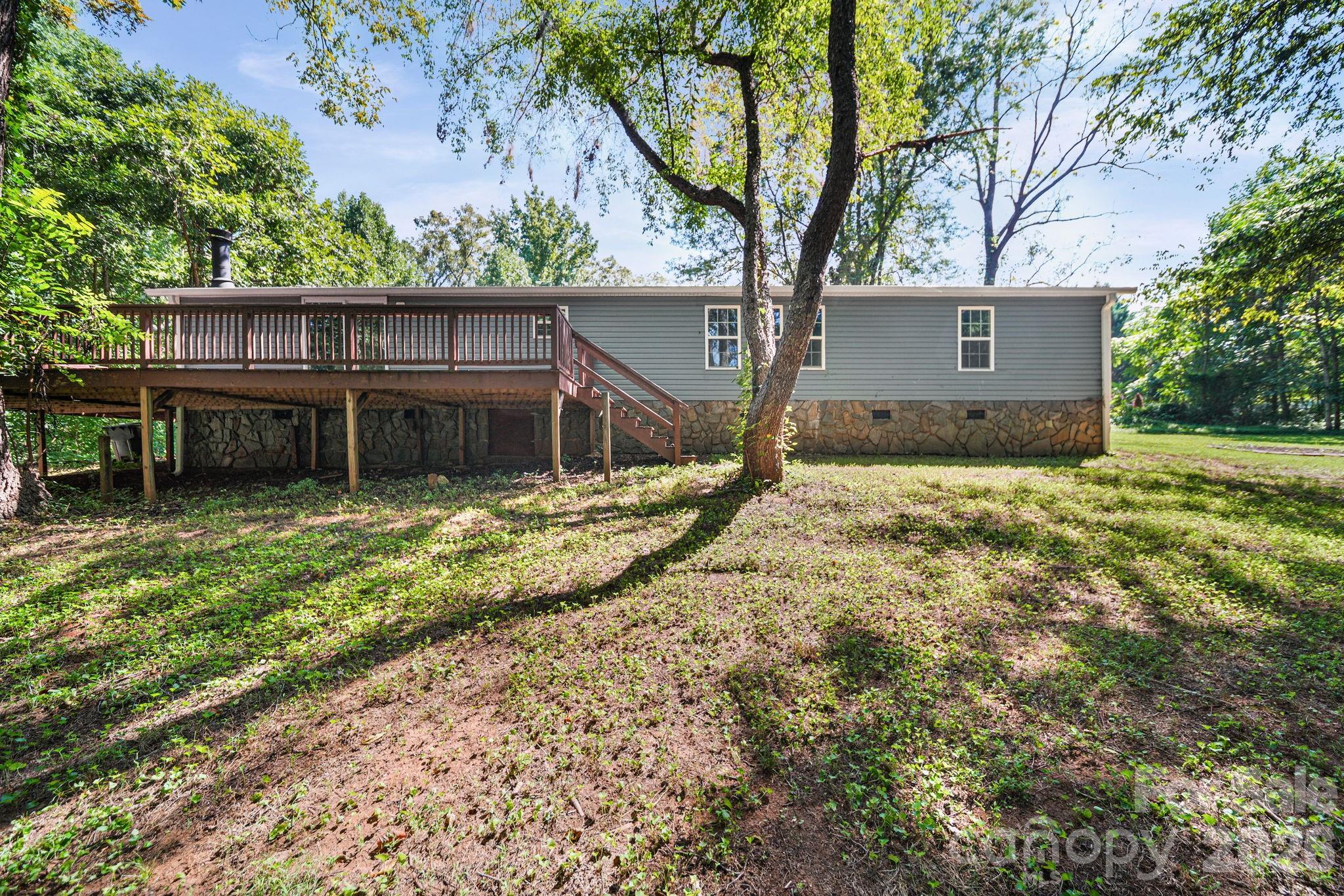 126 Pisgah Church Road — Statesville