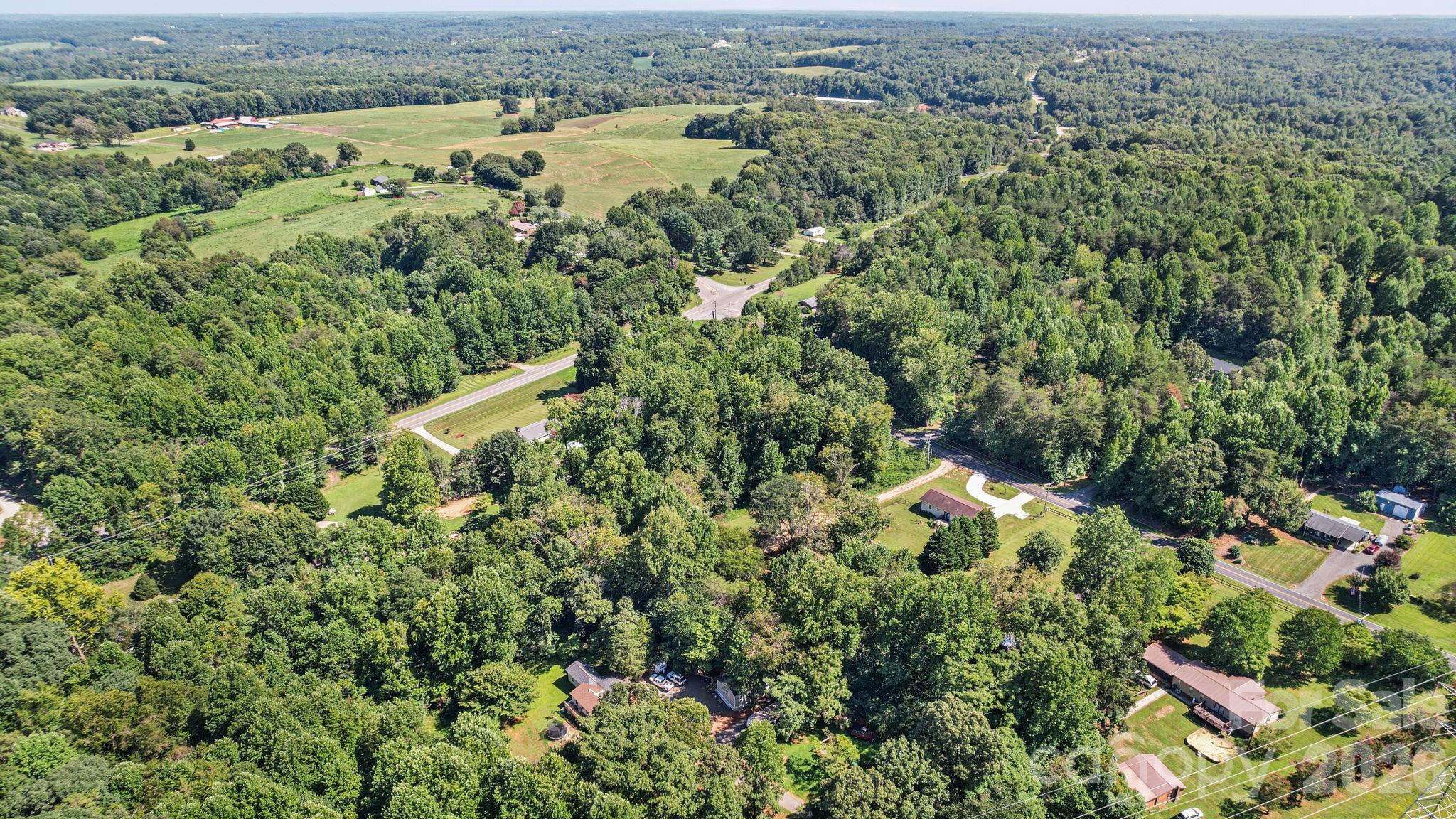 126 Pisgah Church Road — Statesville