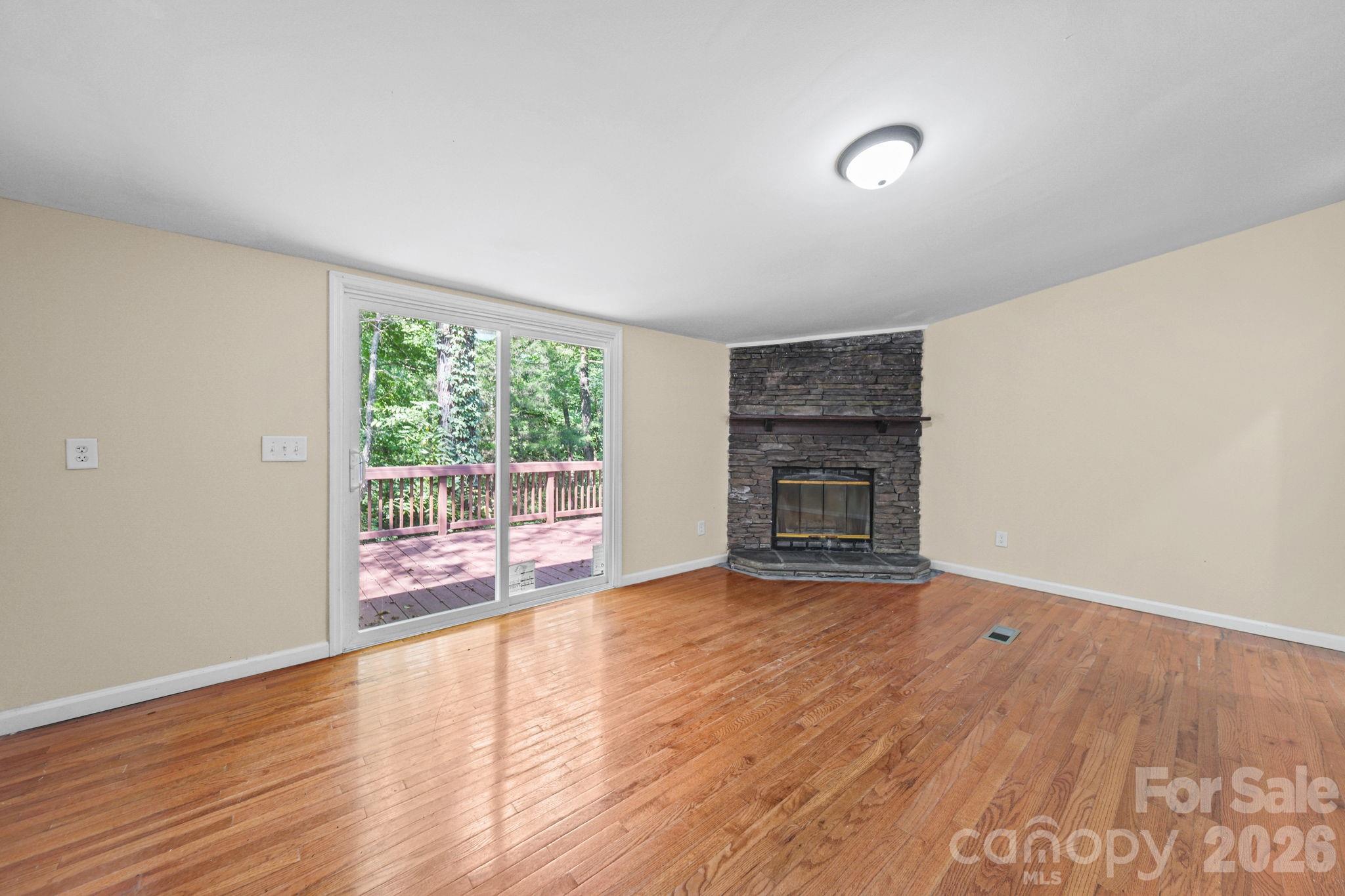 126 Pisgah Church Road — Statesville
