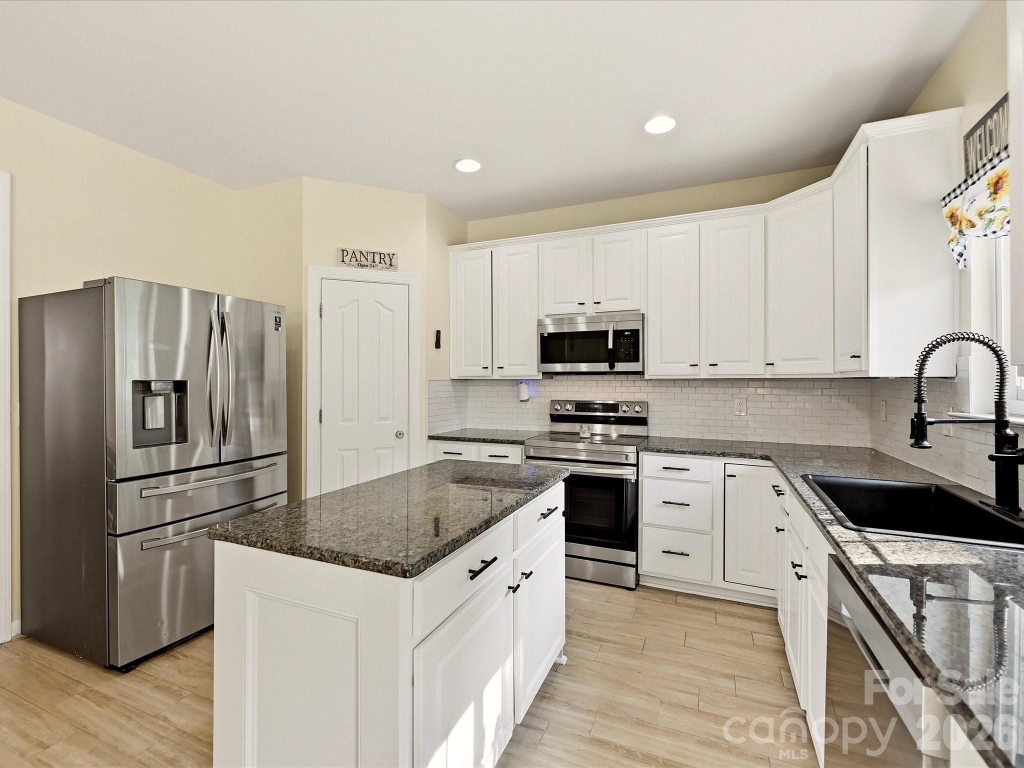 2400 Sierra Chase Drive — Monroe