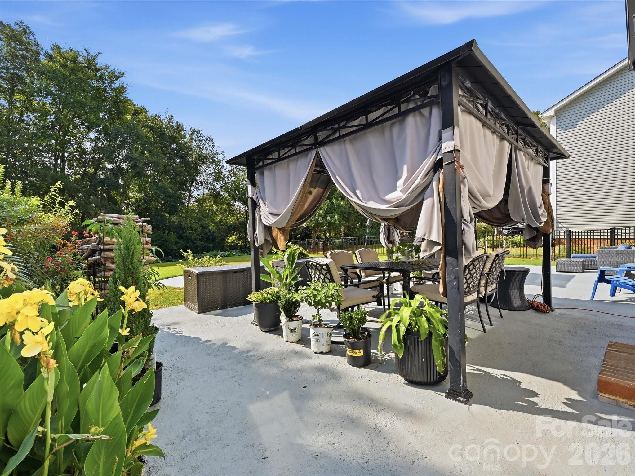 2400 Sierra Chase Drive — Monroe