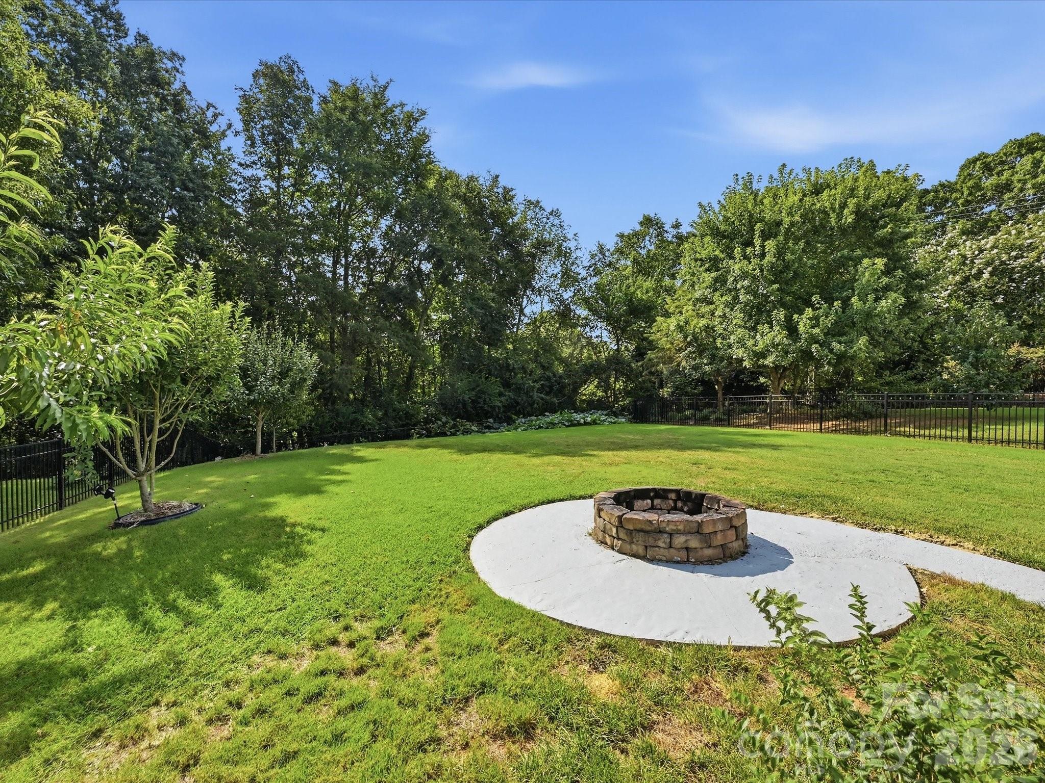 2400 Sierra Chase Drive — Monroe