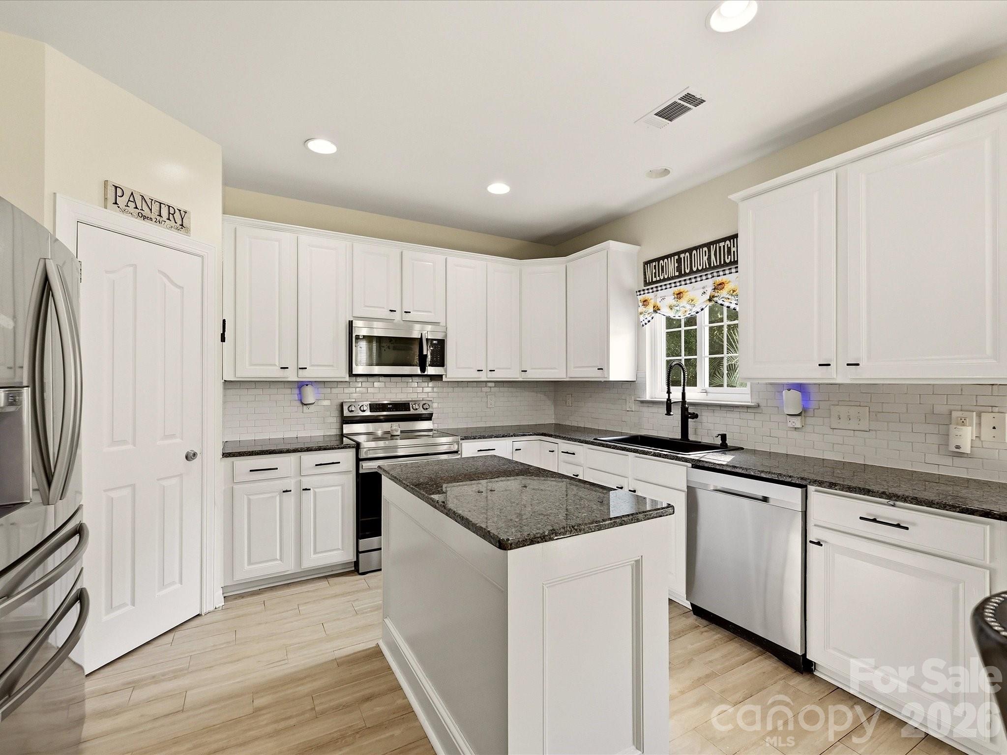 2400 Sierra Chase Drive — Monroe