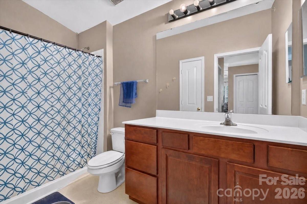 11232 Hyde Pointe Court — Charlotte