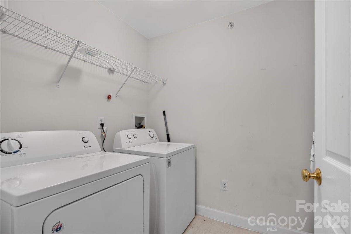 11232 Hyde Pointe Court — Charlotte