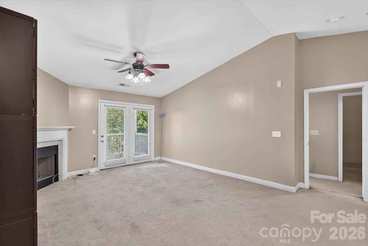 11232 Hyde Pointe Court — Charlotte
