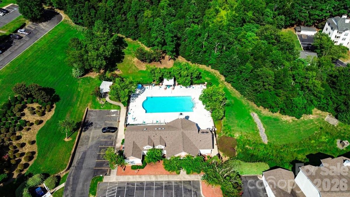 11232 Hyde Pointe Court — Charlotte