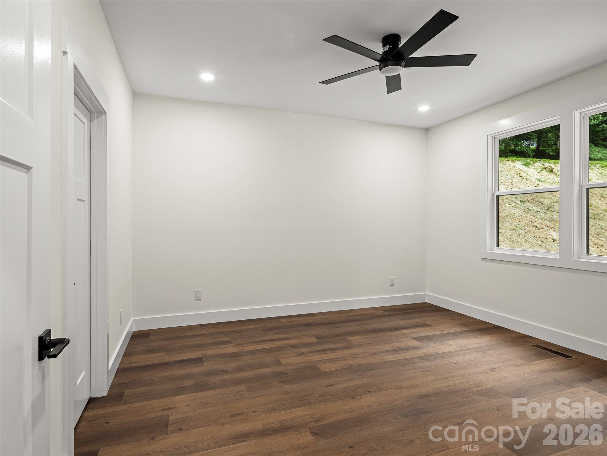 129 Quiet Woods Drive — Leicester