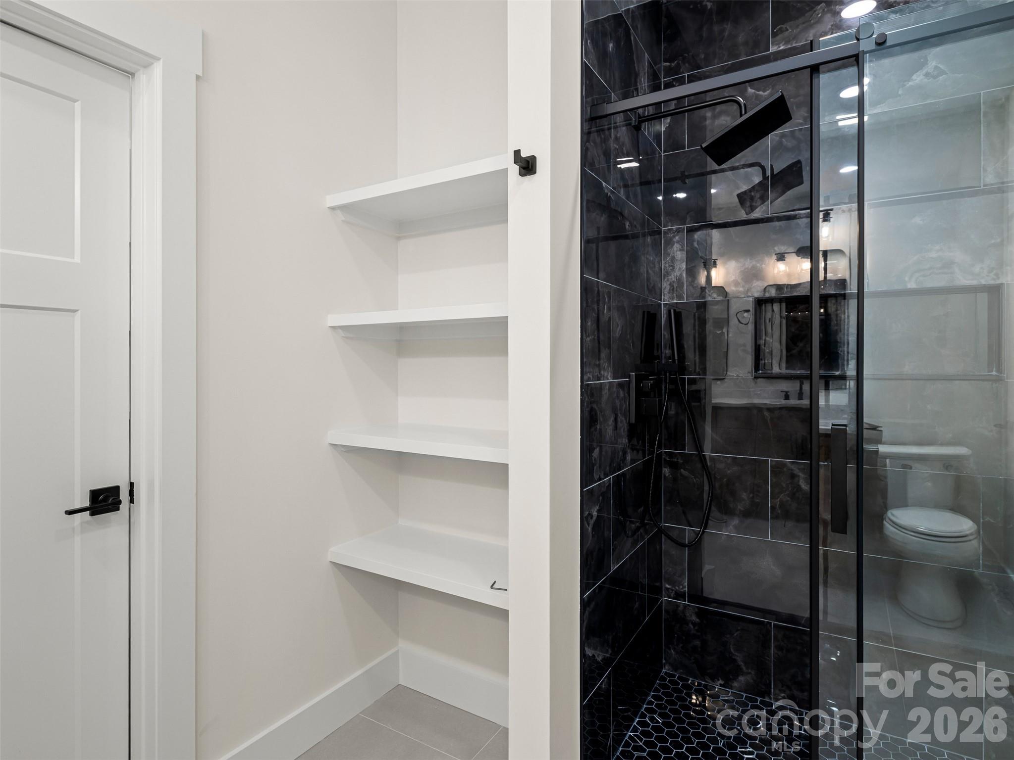 129 Quiet Woods Drive — Leicester