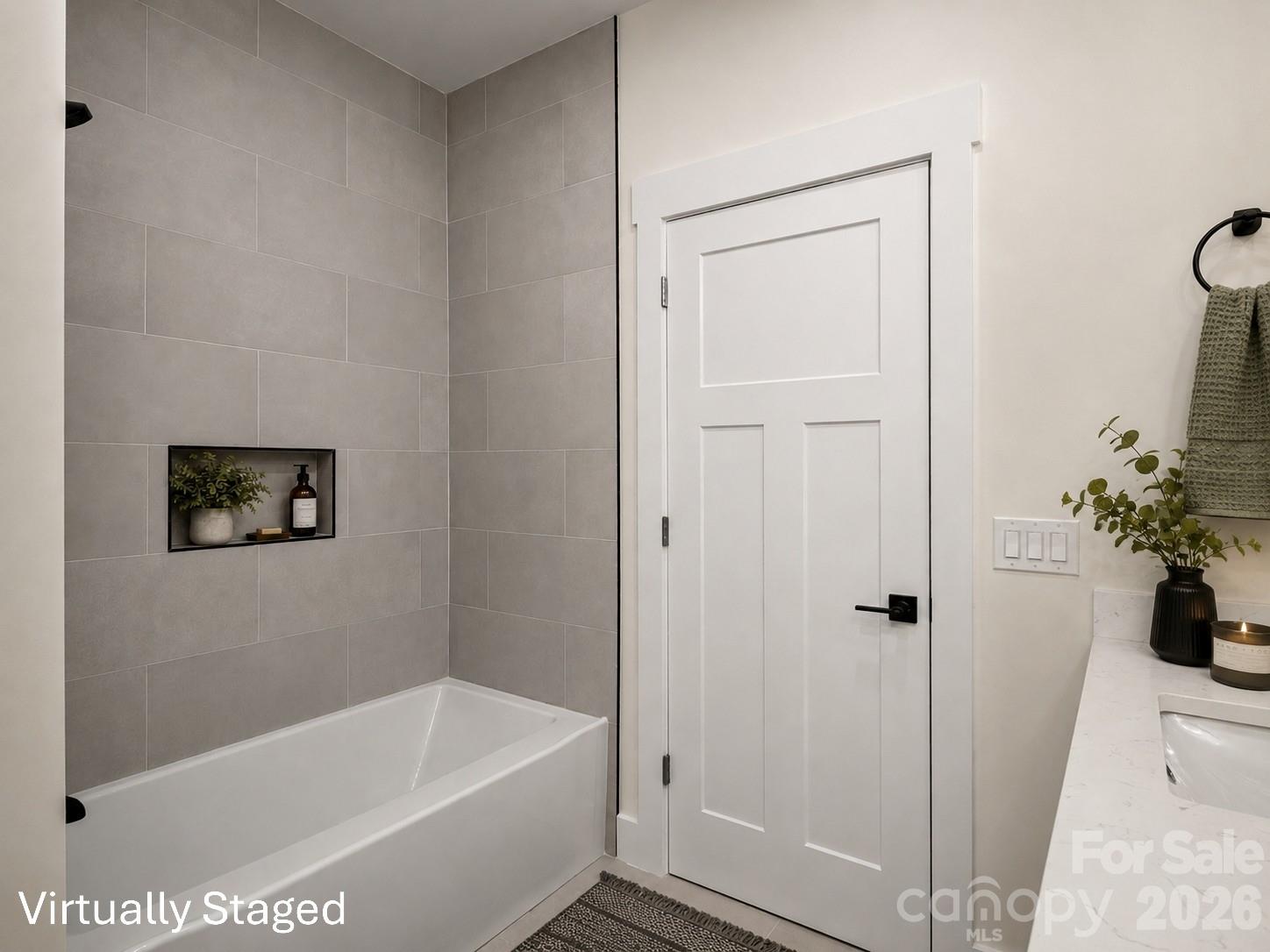 129 Quiet Woods Drive — Leicester