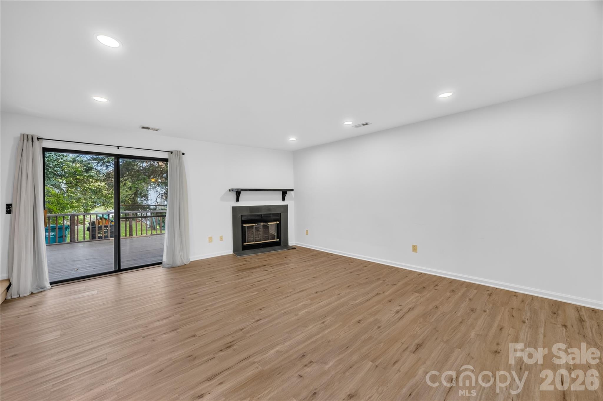 8426 Rust Wood Place — Charlotte