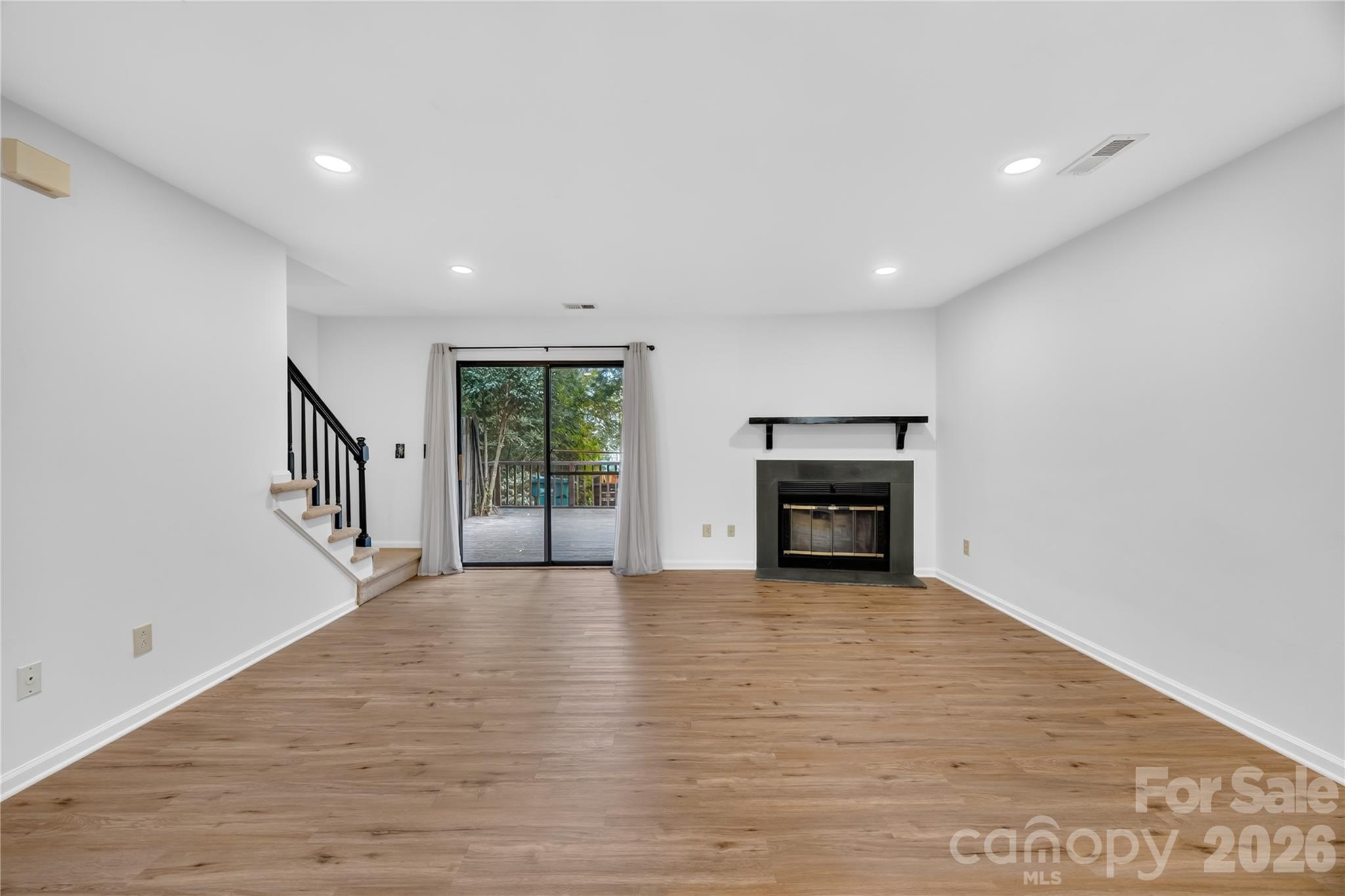 8426 Rust Wood Place — Charlotte