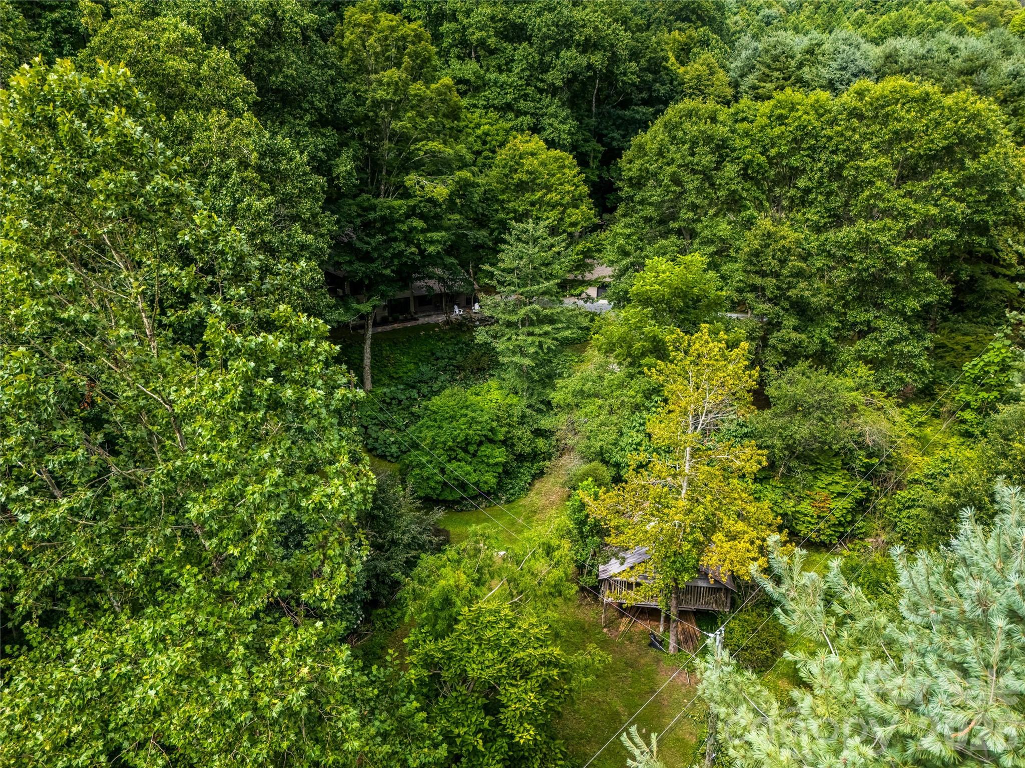 81 Summer Trees Lane — Burnsville