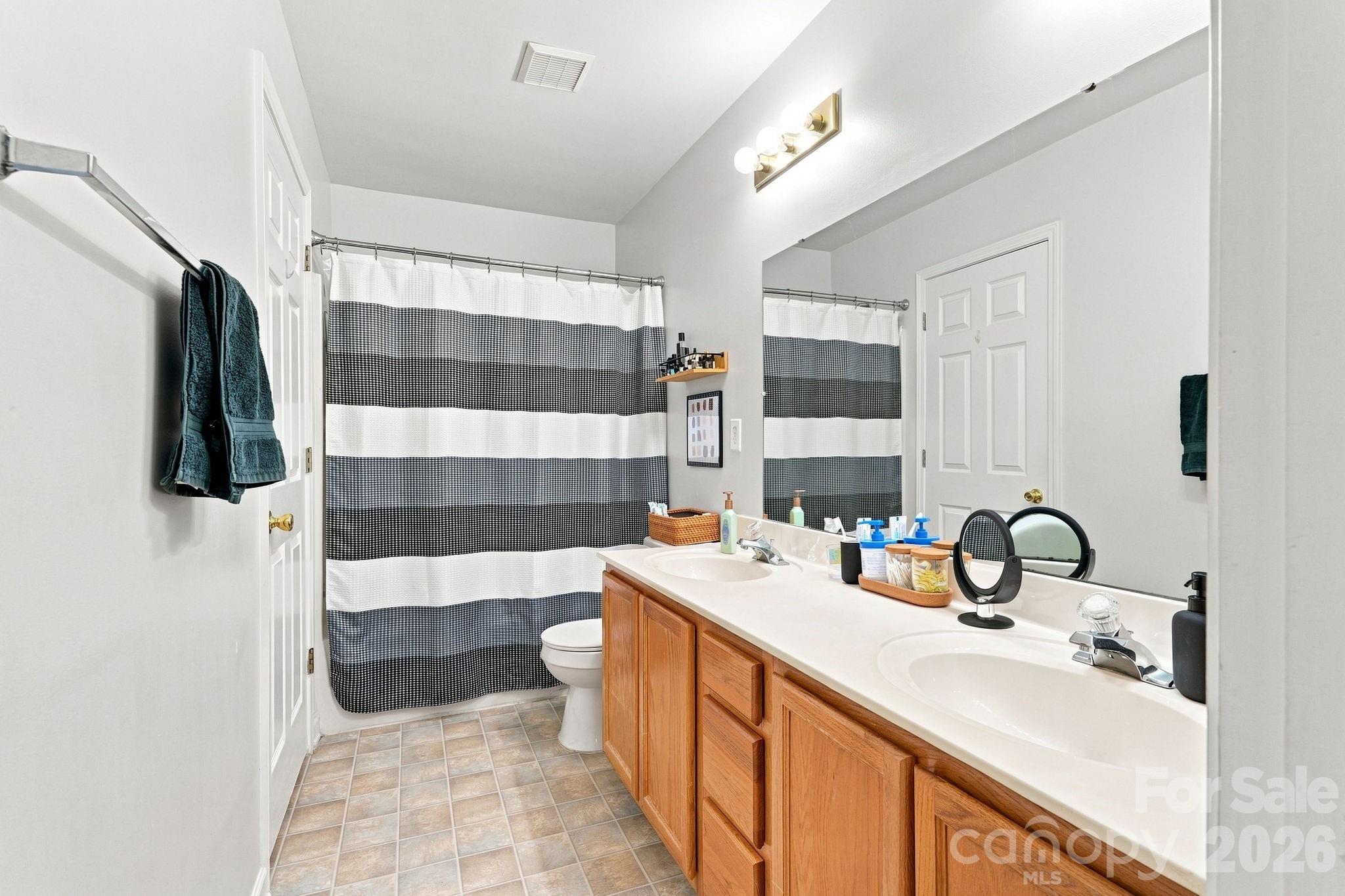 10171 Reindeer Way Lane — Charlotte