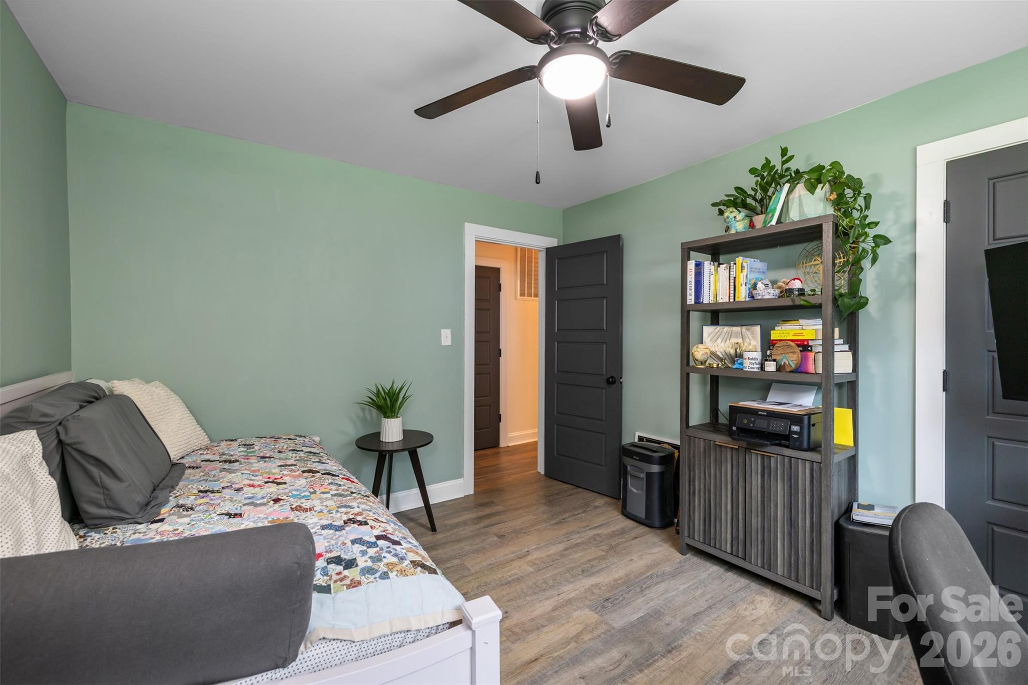 821 Normandy View Street — Gastonia