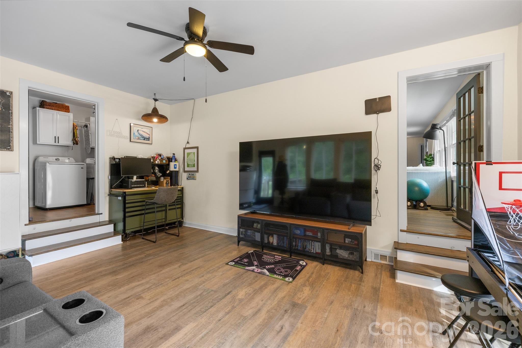 821 Normandy View Street — Gastonia