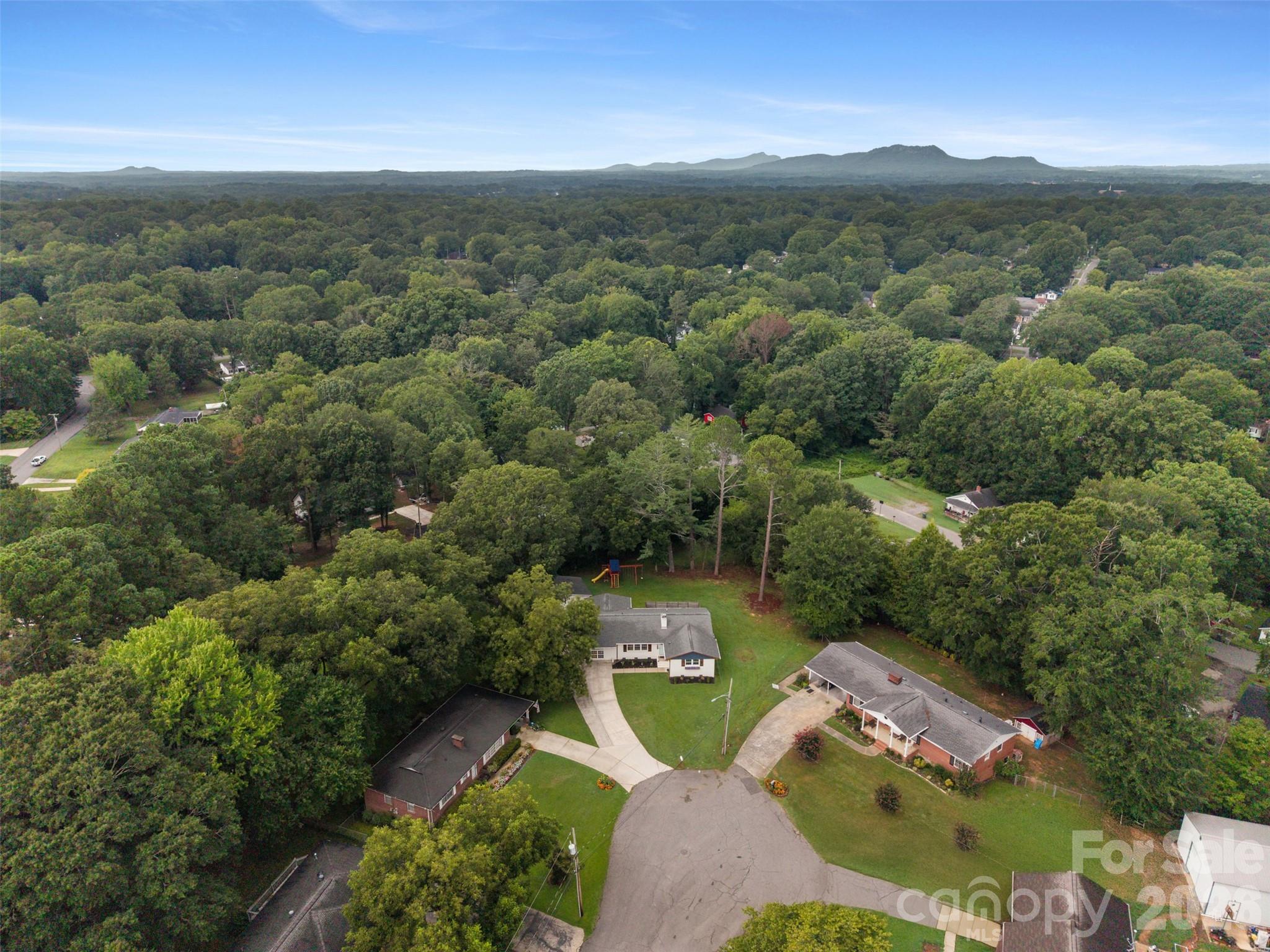 821 Normandy View Street — Gastonia